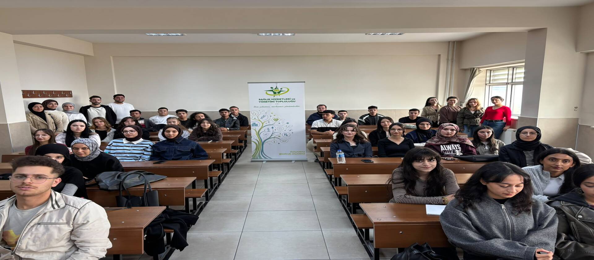 Birinci Sınıf Öğrencileri ile Topluluk Tanıtım Toplantısı Gerçekleştirildi.