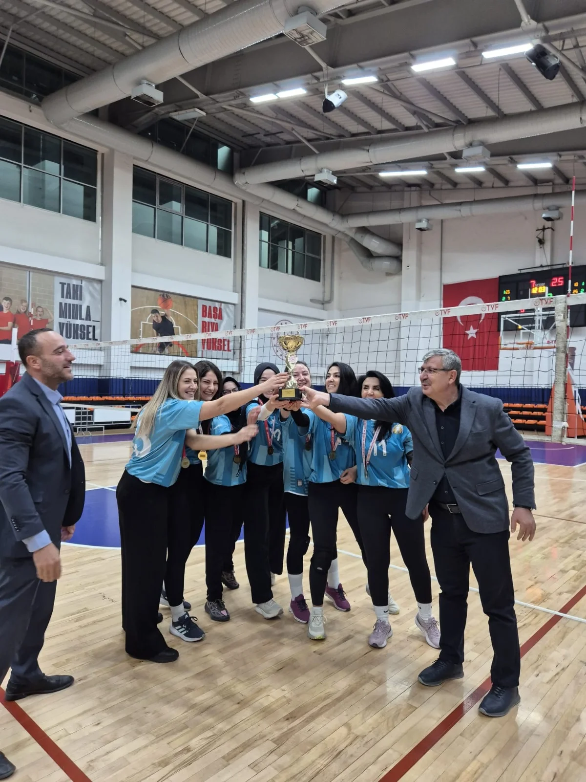 Selçuk Üniversitesi Kadın Voleybol Takımı İl birincisi Oldu