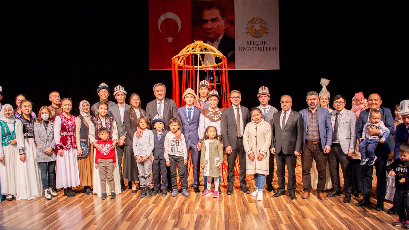 Selçuk Üniversitesinde "Kırgızistan ve Cengiz Aytmatov" programı düzenlendi