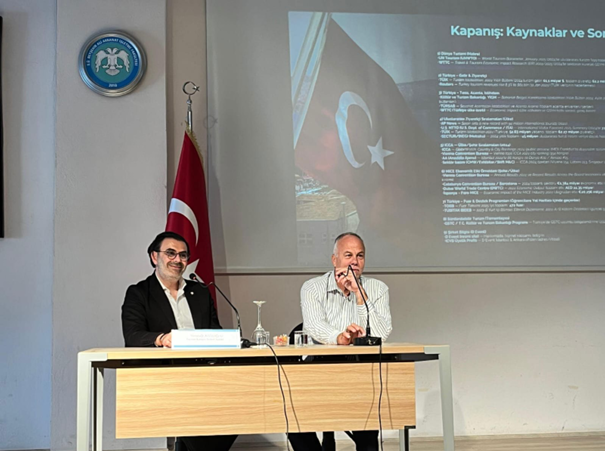 TURİZMDE KARİYER SÖYLEŞİLERİ