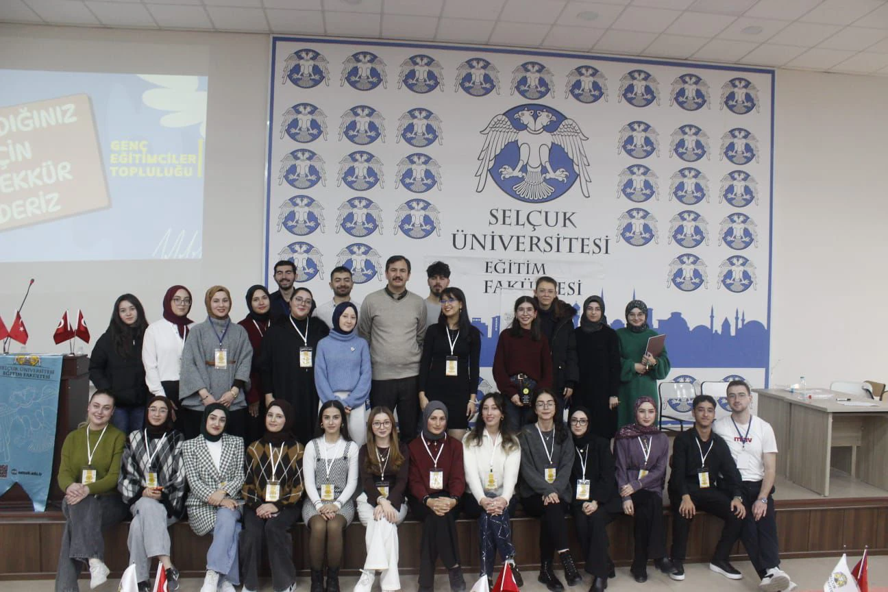 Fakültemizde Genç Eğitimciler Topluluğu Geleneksel 3. Bilgi Yarışması Gerçekleştirildi