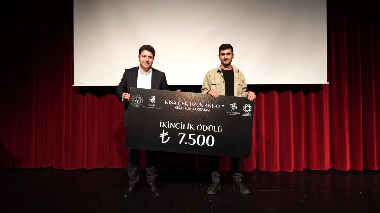 Kısa Çek Uzun Anlat Kısa Film Festivali’nden Ödül