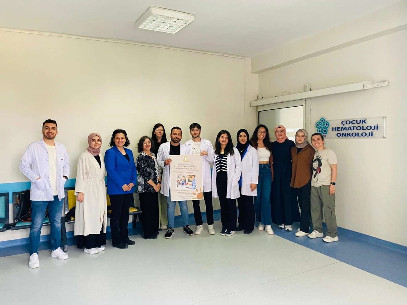 Fakülte Öğrencilerimiz tarafından “Lösemili Çocuklara Moral Etkinliği” düzenlendi. 