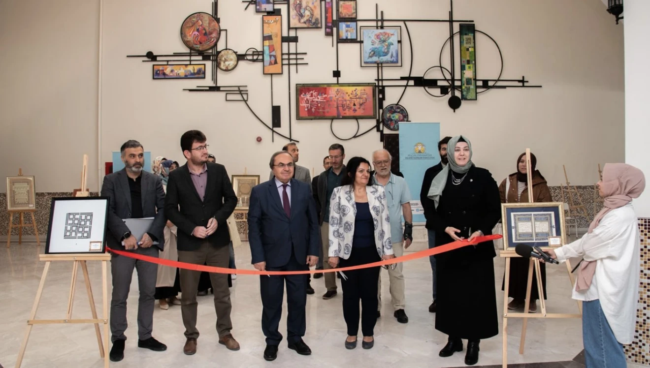 Türkiye Yüzyılı’nda Türk-İslam Kitap Sanatları Karma Sergisi