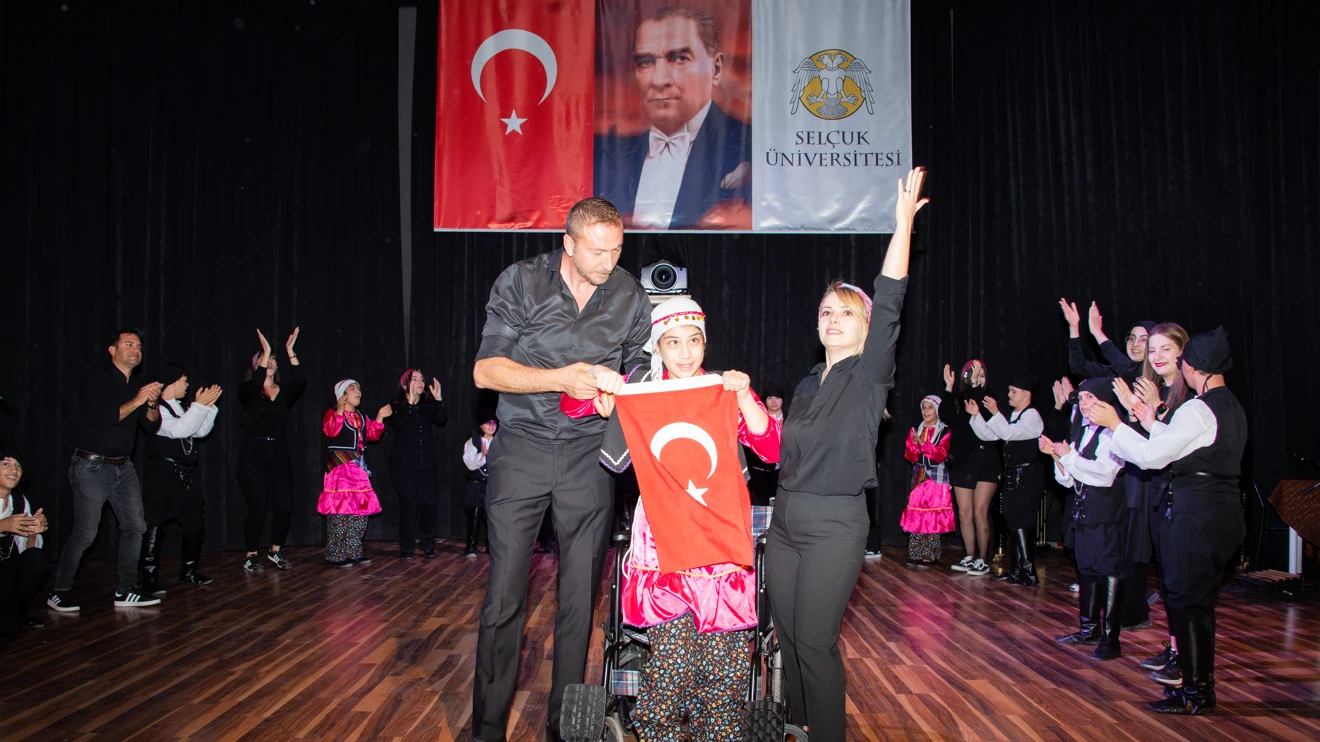 “Doğanın Sesi, Dilin Gücü” projesiyle özel öğrencilere destek