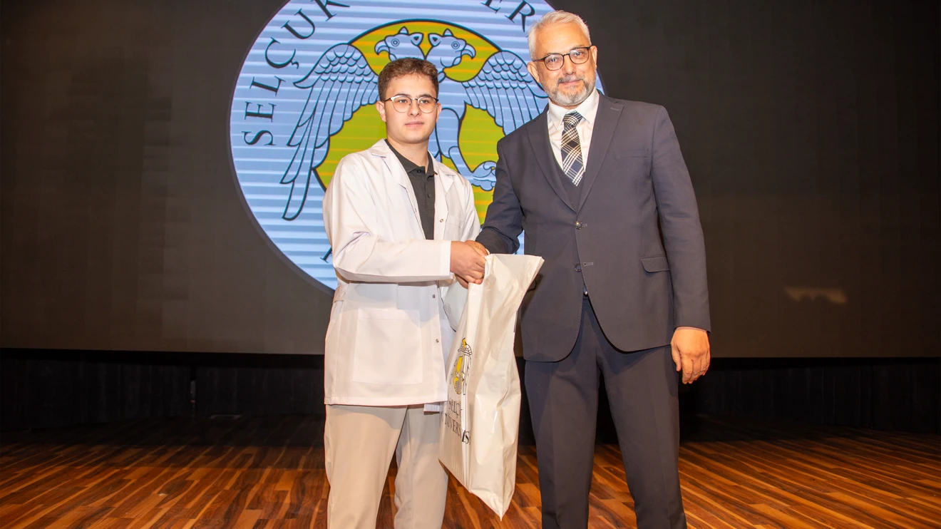Selçuk Tıp’ta beyaz önlük heyecanı