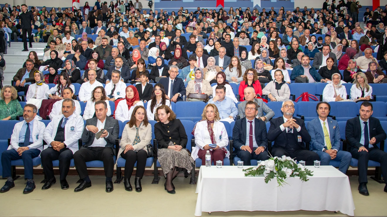 Selçuk Tıp’ta beyaz önlük heyecanı