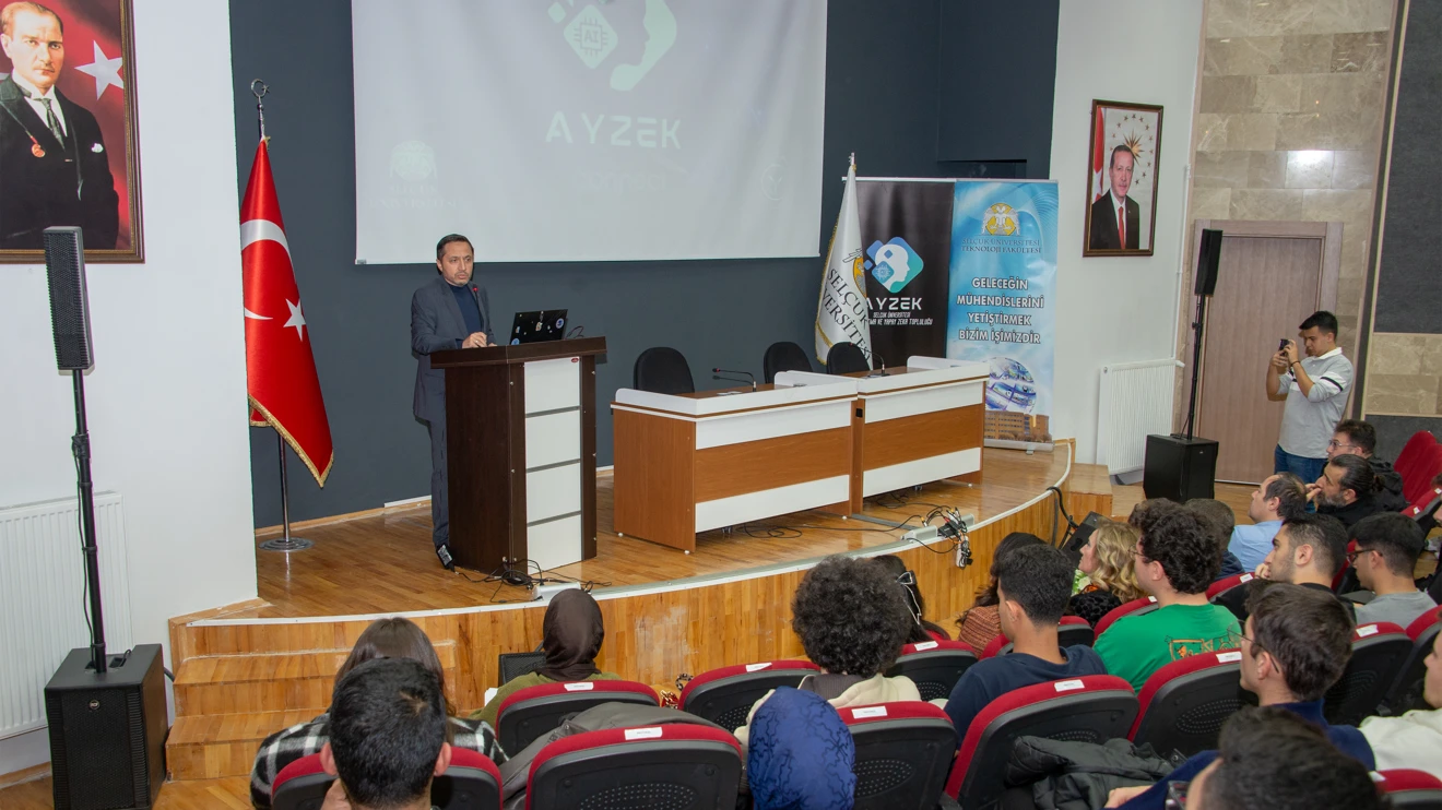 Öğrencilere Yurt Dışında Lisansüstü Eğitim ve Burs İmkanları anlatıldı