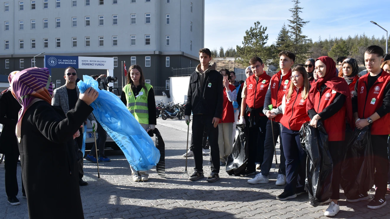 “Yeşil Düşün, Temiz Yaşa” çevre temizliği etkinliği düzenlendi