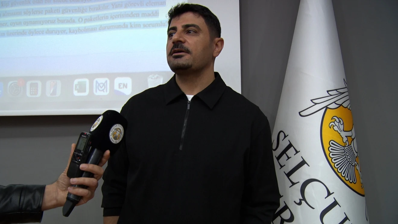 Selçuk Üniversitesinde yapay zeka ile araştırma eğitimi yapıldı