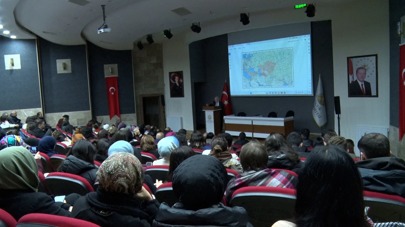 “Horasan’dan Anadolu’ya Kültür ve Edebiyatın Göçü” Konferansı yapıldı