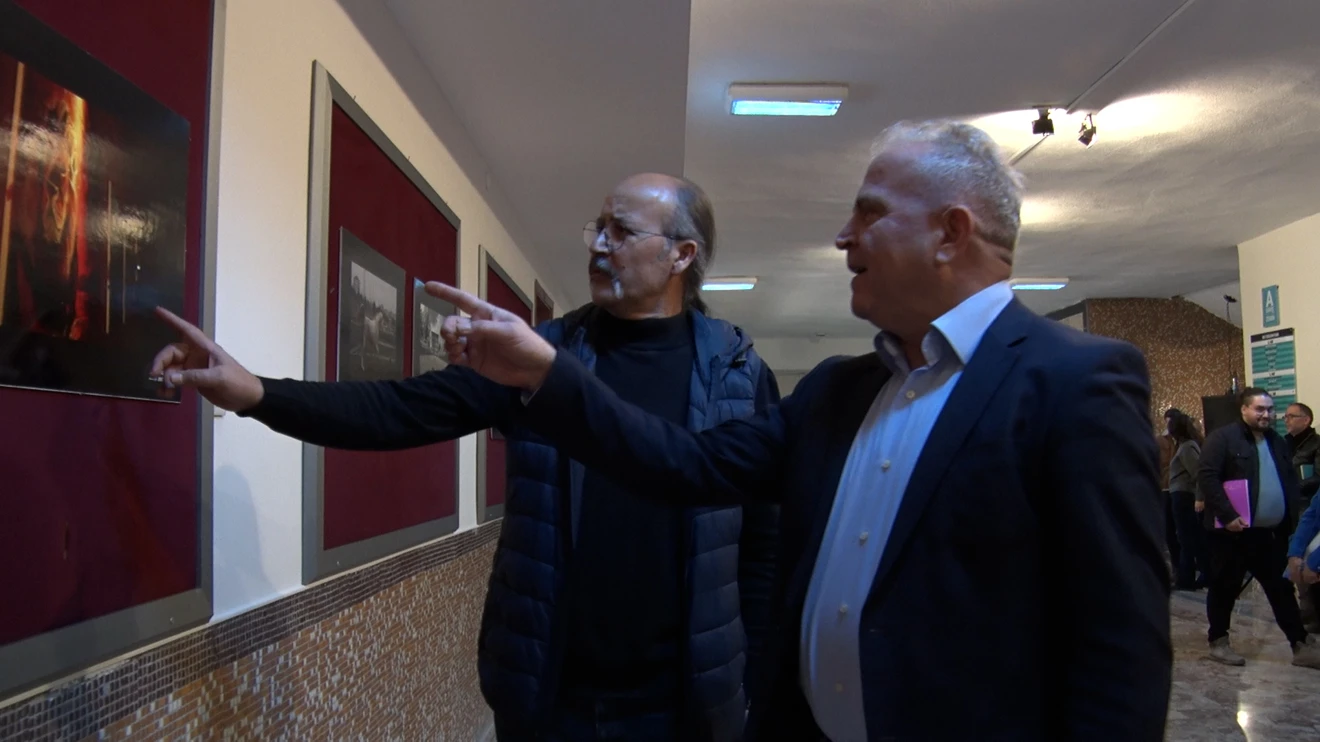 “Kampüste Yaşam” temalı fotoğraf sergisi açıldı