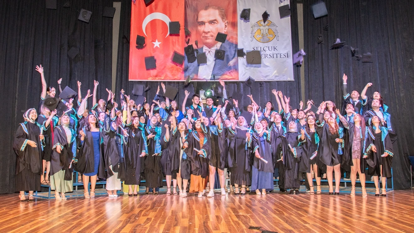 2023-2024 Sosyal Hizmet Bölümü Mezuniyet programı 