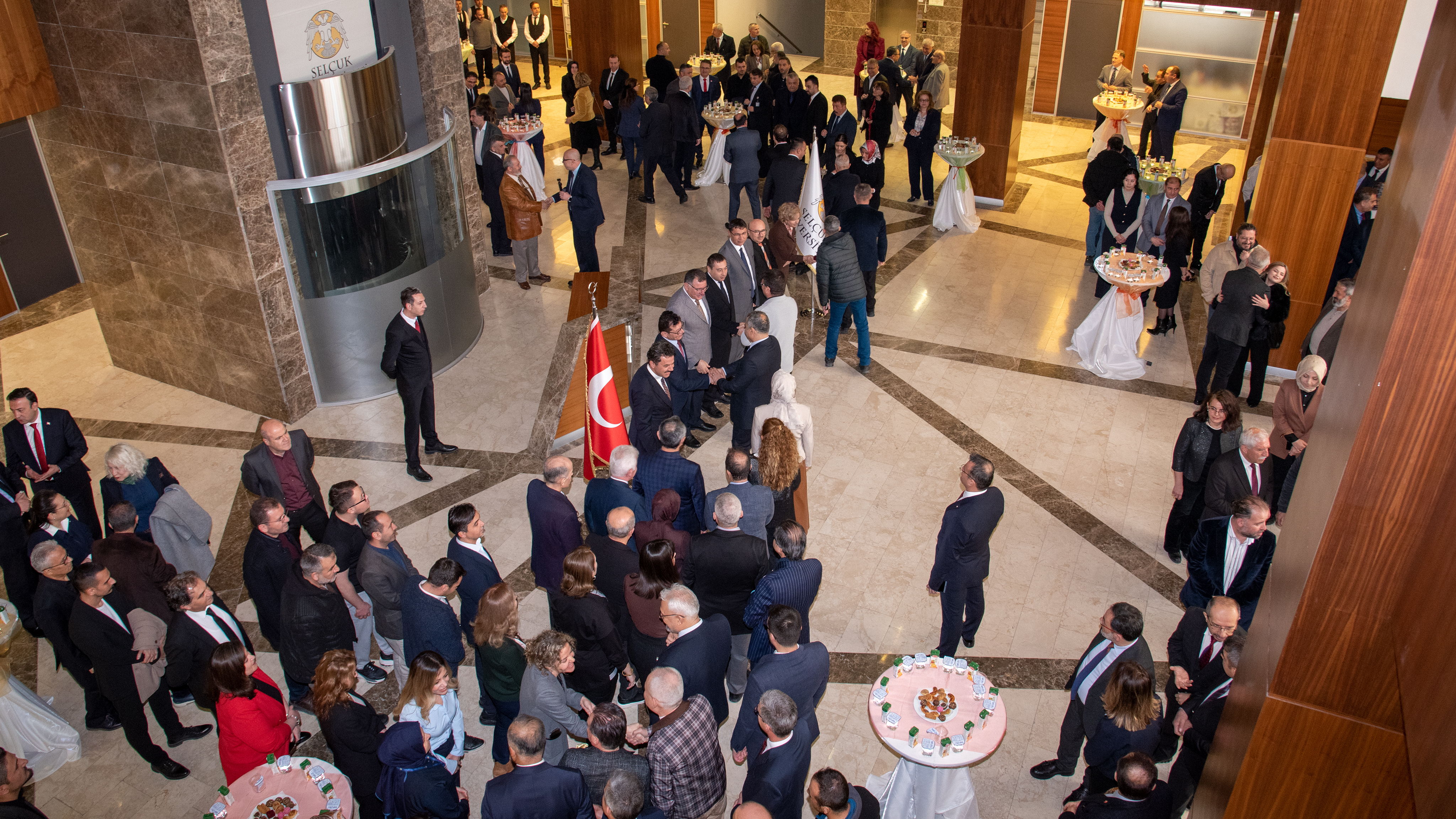 Selçuk Üniversitesi Ailesi, Bayramlaşma Programı’nda buluştu