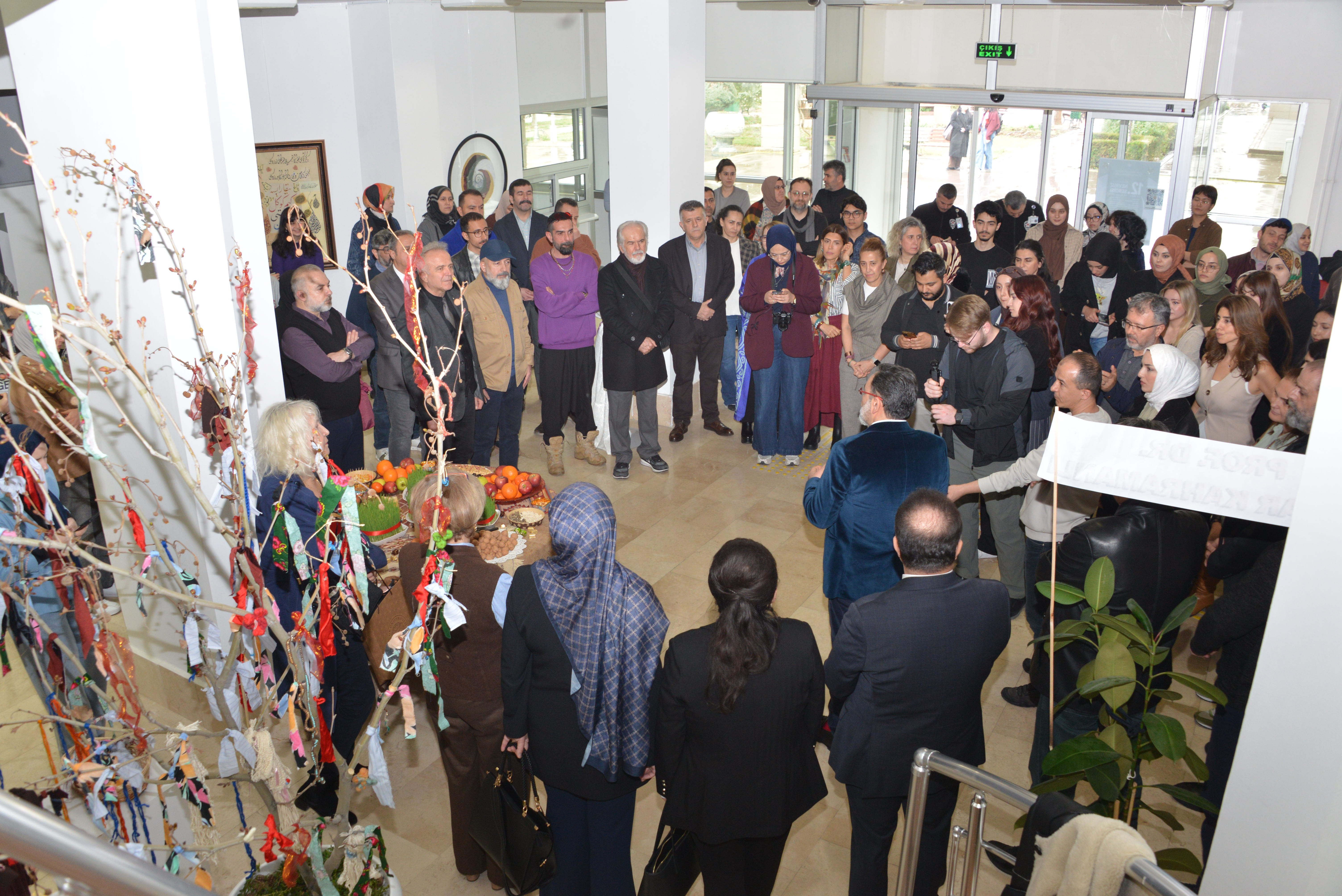 Selçuk Üniversitesinde Nevruz coşkusu sanatla buluştu