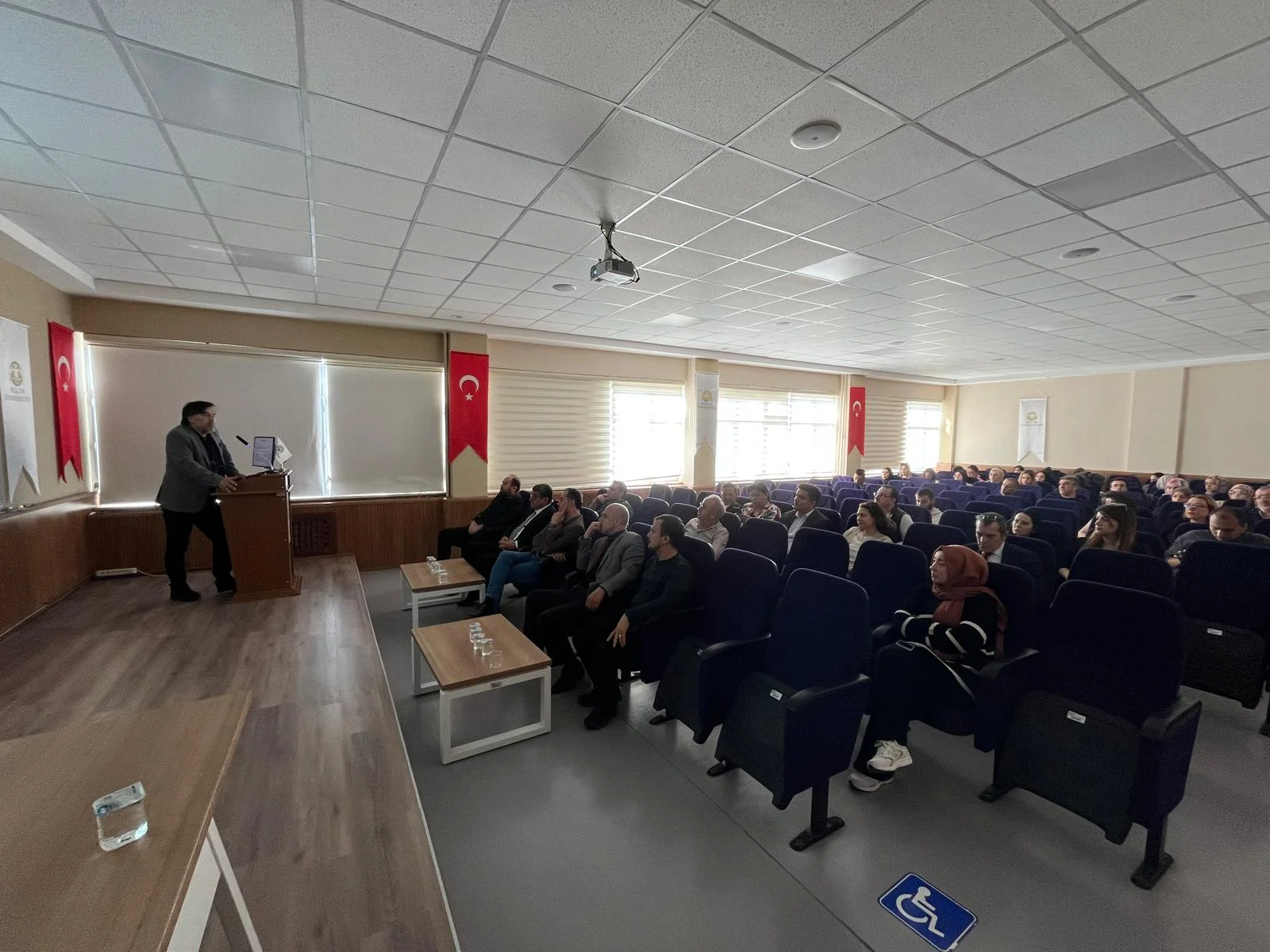 Fen Fakültesi Akademik-İdari Personeline Yönelik Seminer Gerçekleştirildi