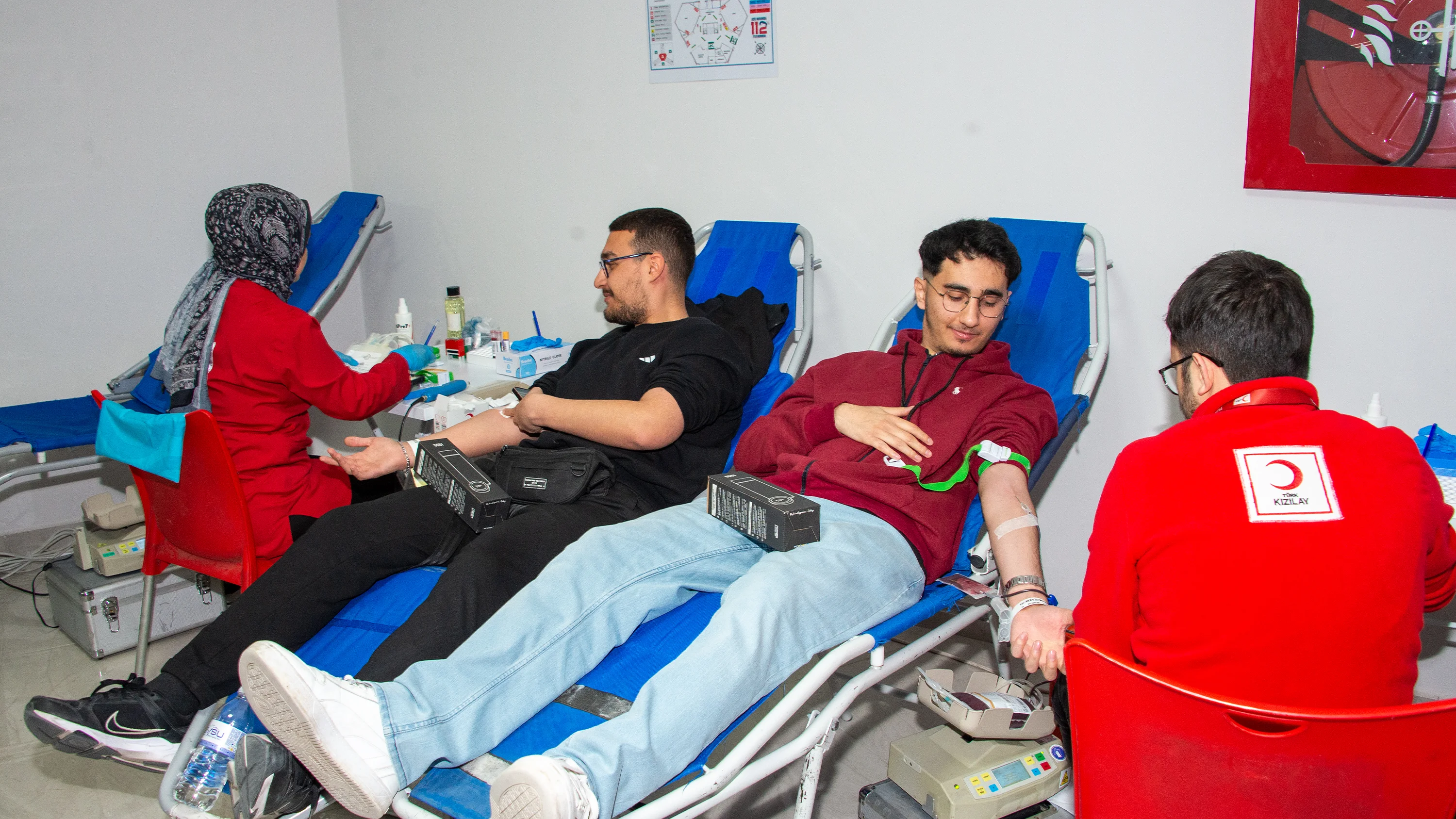 Selçuk Üniversitesi Eczacılık Fakültesinde kan bağışı kampanyası