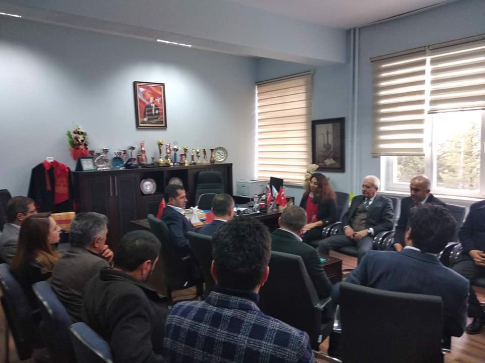 S.Ü. Bozkır Meslek Yüksekokulu Olarak "Kariyer Günleri" Kapsamında Ak Parti Konya Milletvekilimiz Sayın Ziya Altunyaldız Bey ile Söyleşi Gerçekleştirdik.