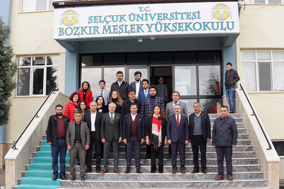 S.Ü. Bozkır Meslek Yüksekokulu Olarak "Kariyer Günleri" Kapsamında Ak Parti Konya Milletvekilimiz Sayın Ziya Altunyaldız Bey ile Söyleşi Gerçekleştirdik.