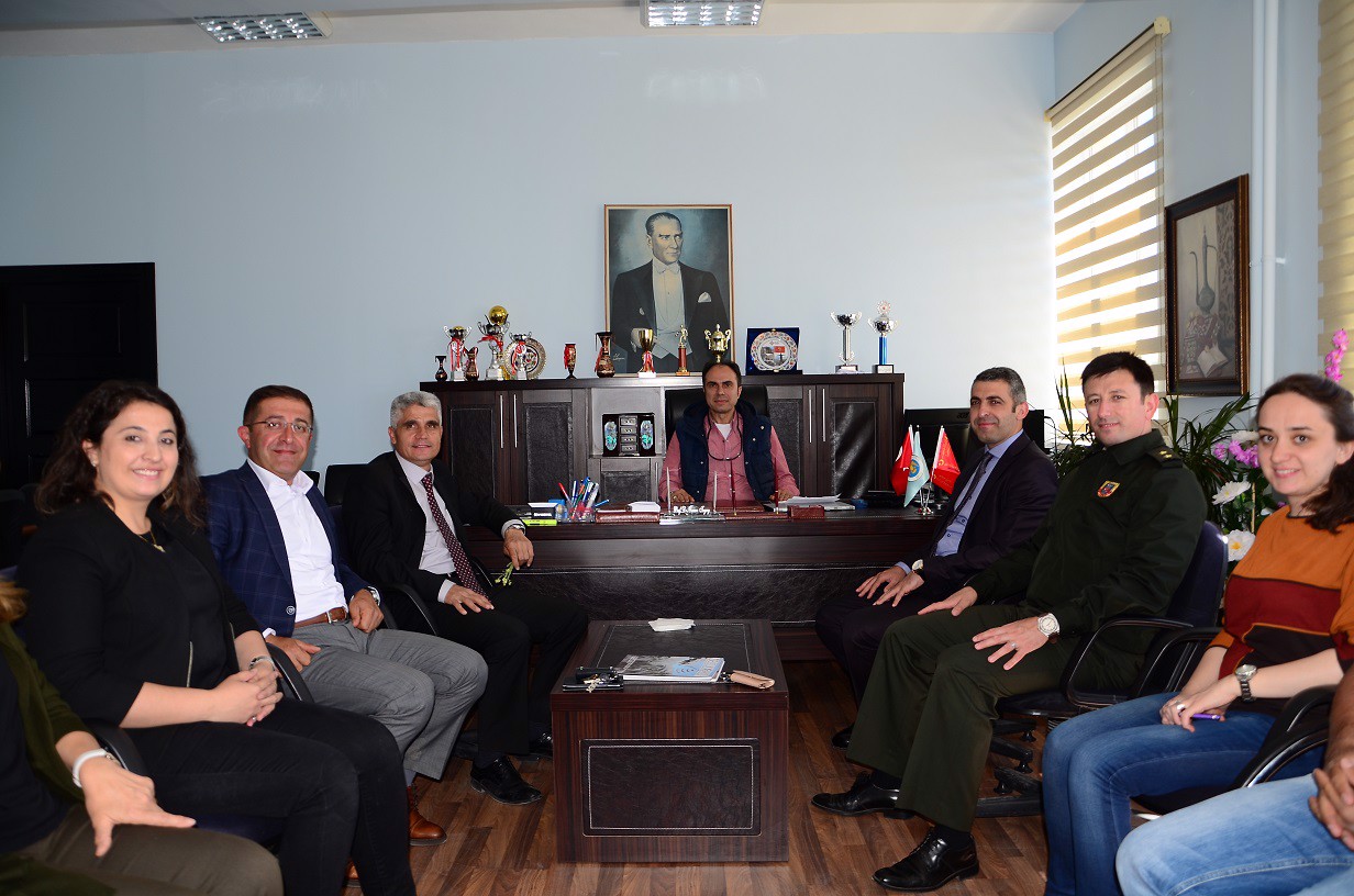 Bozkır Kaymakamı Sayın Emre Öztürk, Bozkır Belediye Başkanı Sayın İbrahim Gün ve Garnizon Komutanı Özgür Can ın Yüksekokulumuza Ziyareti