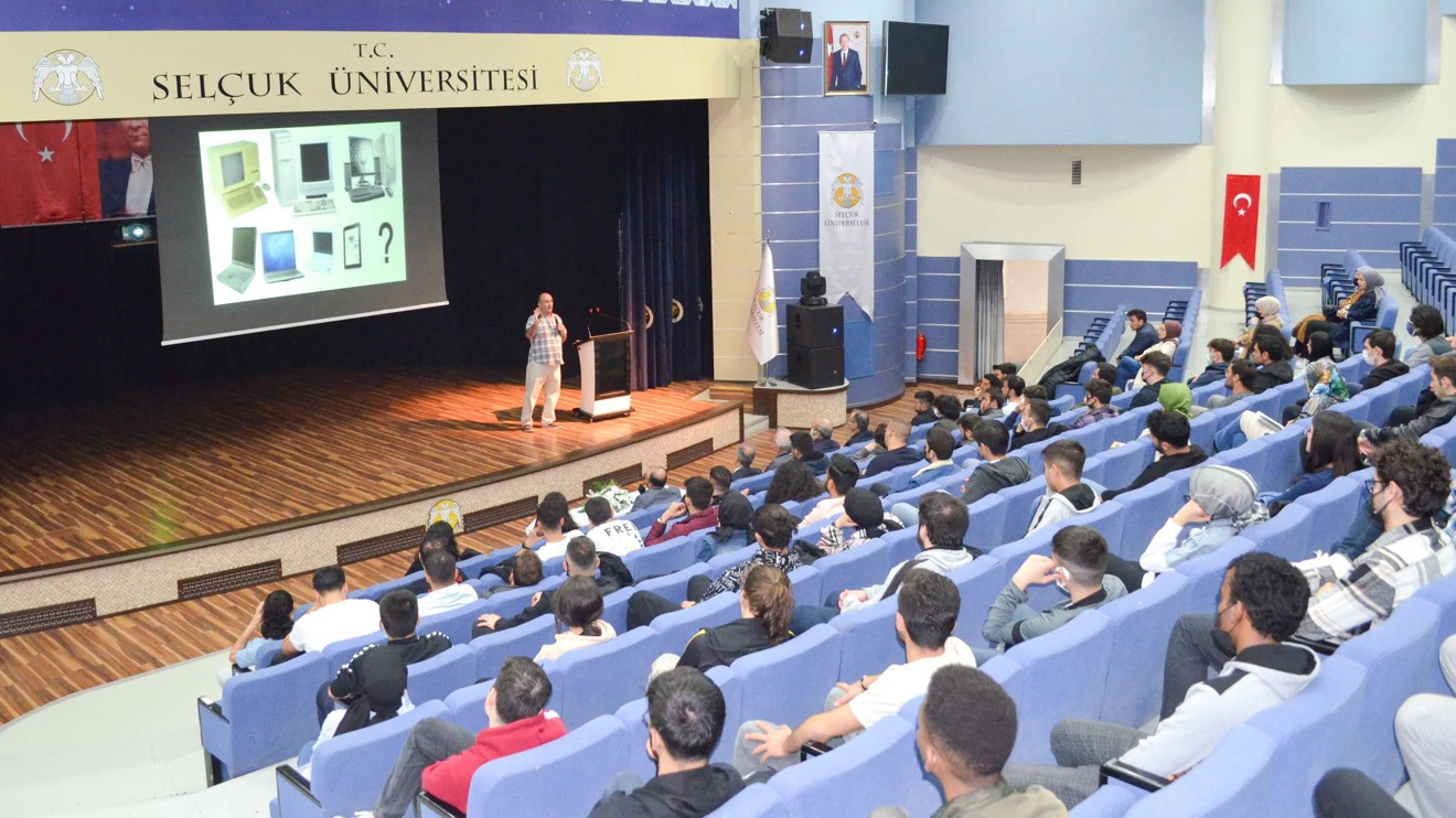 "Digital Addiction and Manipulation" seminar was organized at Selçuk University