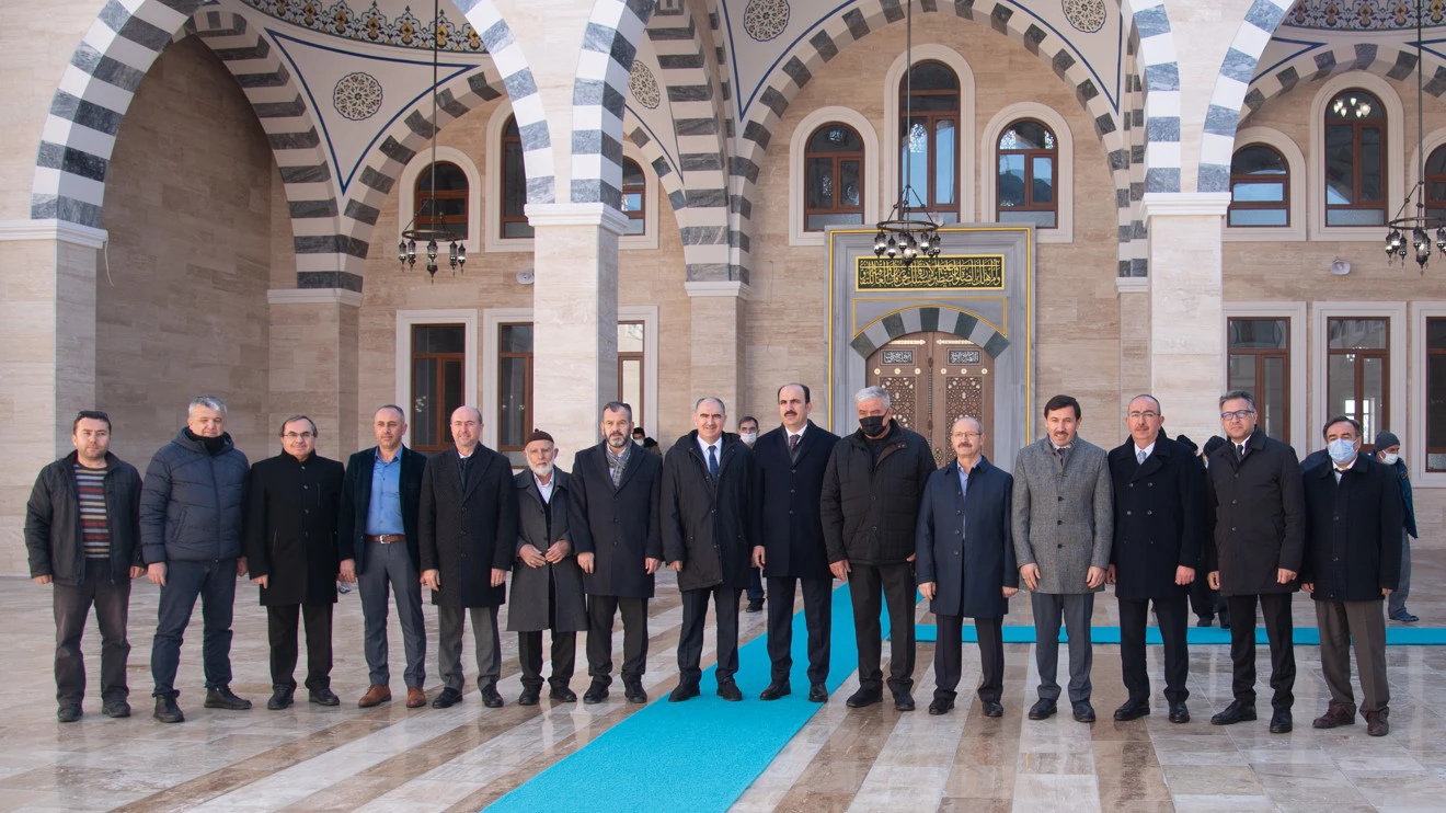 Selcuk University Faculty of Islamic Sciences gets its new building