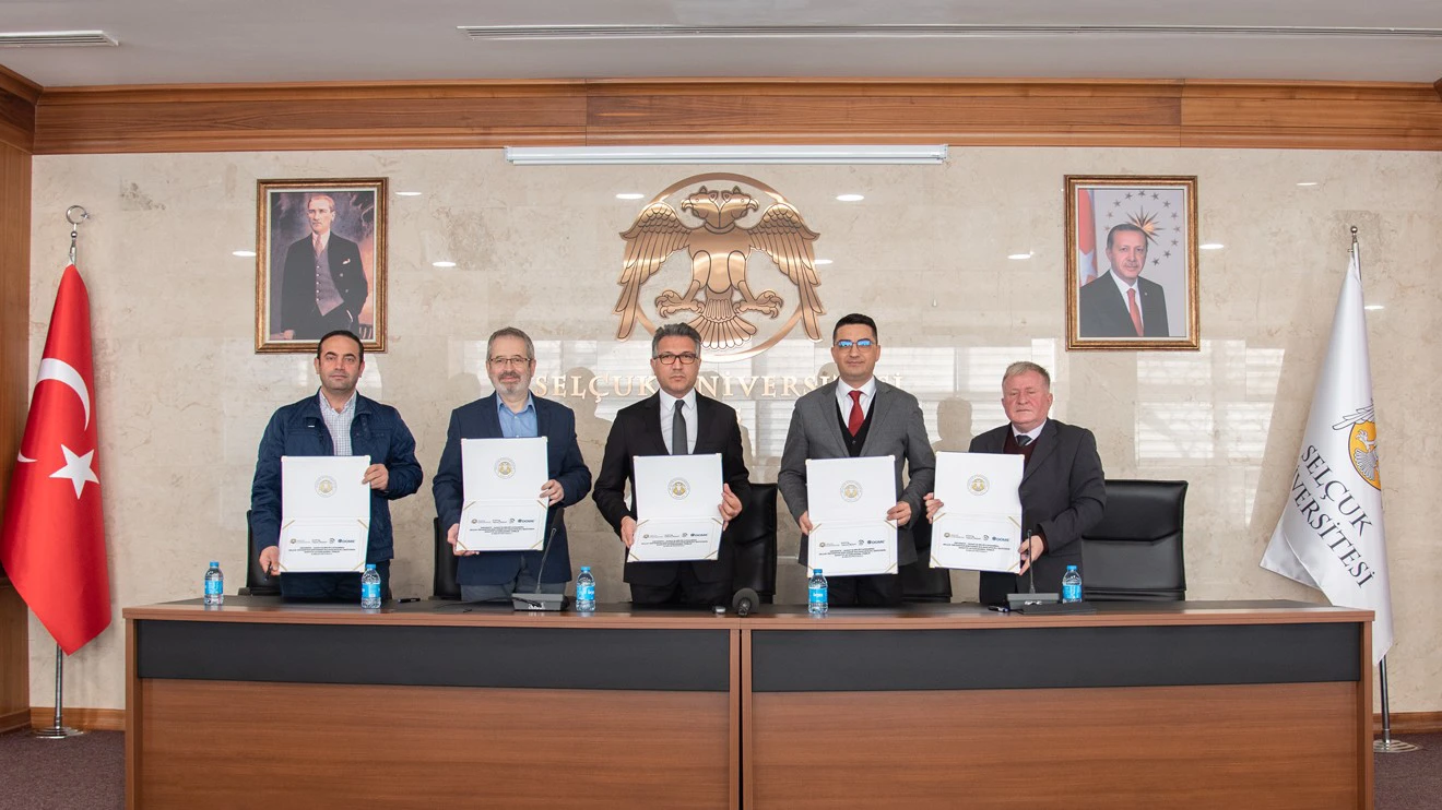 Rector Aksoy "We are experiencing a first in the history of the university"