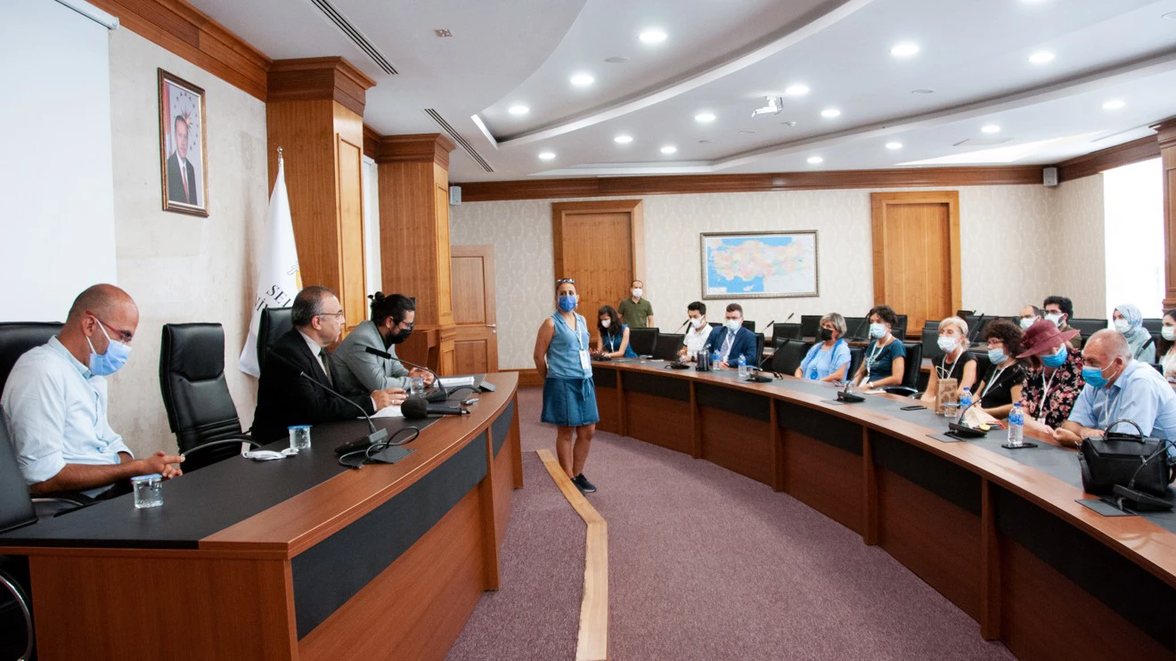 Selcuk University surveyed student attitudes