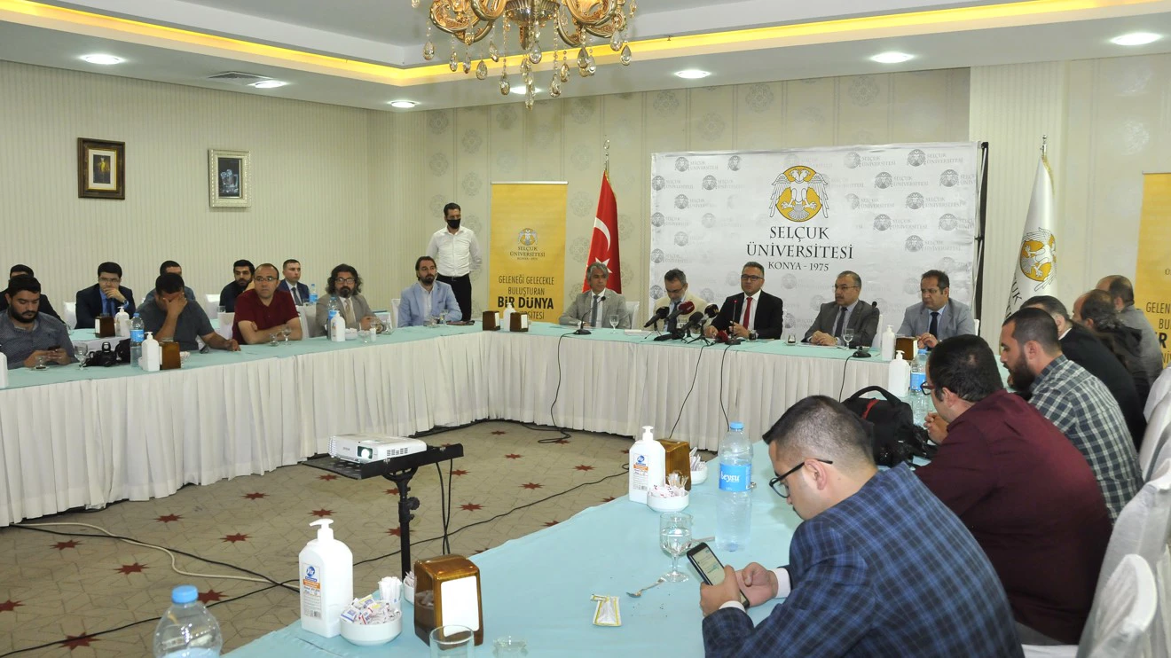 Rector Prof. Dr. Aksoy met with members of the press
