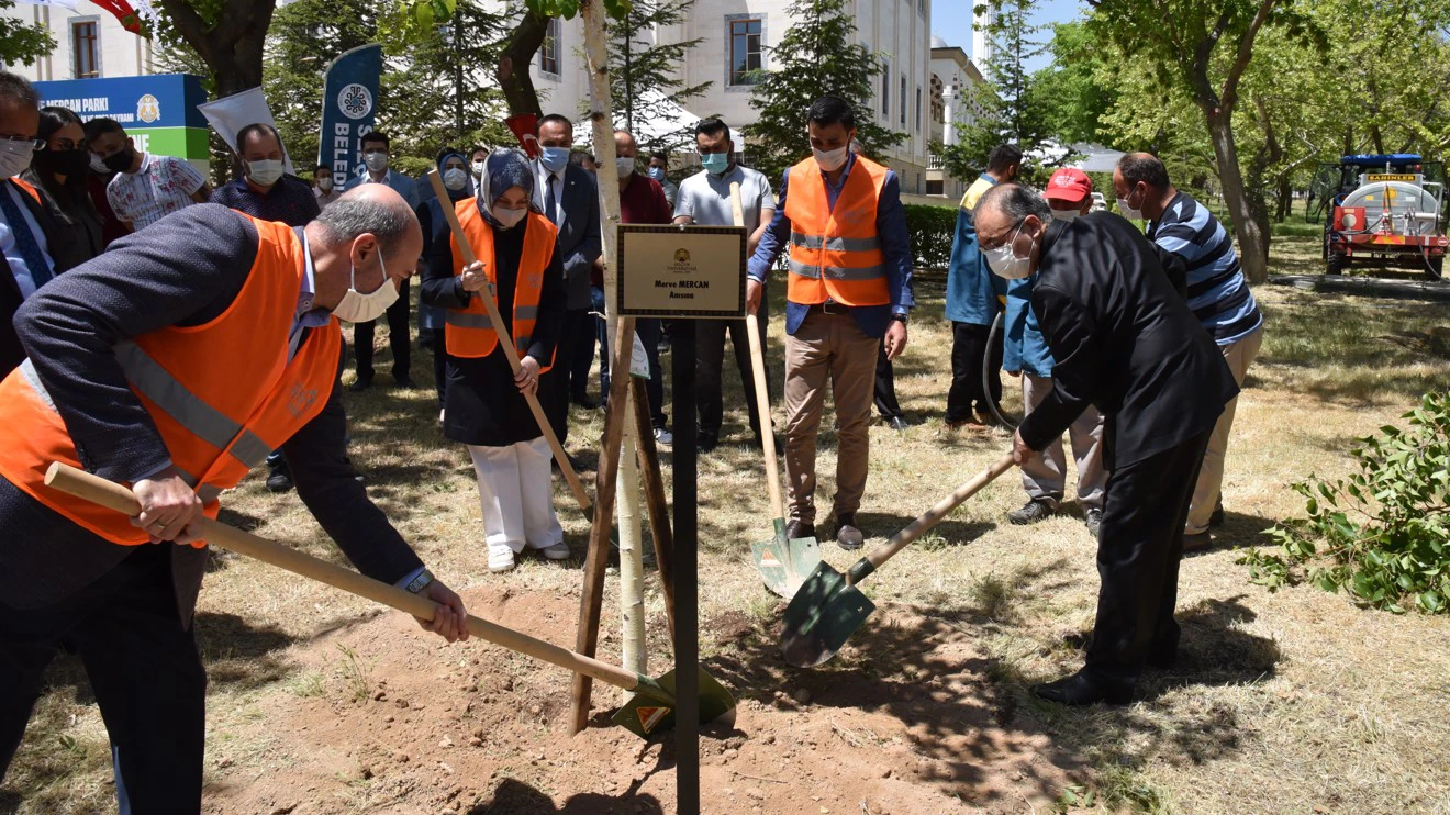 Sapling event at Selcuk University on May 19 in memory of those who lost their lives in Covid-19
