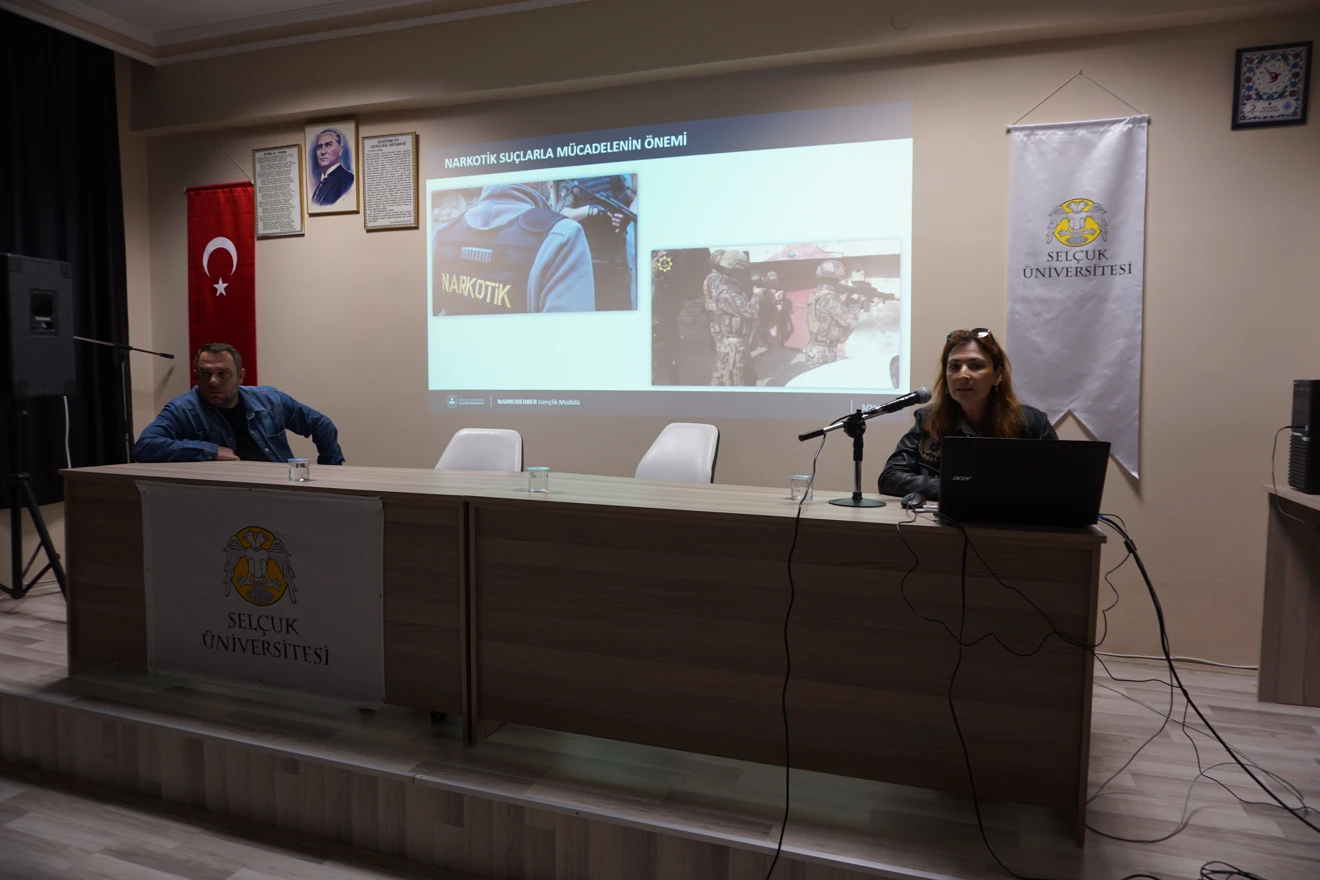 Yüksekokulumuzda Bağımlılıkla Mücadele Eğitim Semineri Gerçekleştirildi