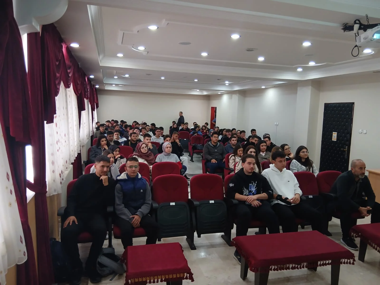 KONFERANS (Sanal Ortamda Bahis, Şans Oyunları ve Kumarla Mücadele)