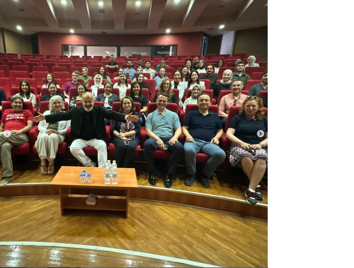 Dijital Restorasyonlar ve Materyaller konulu konferansımız