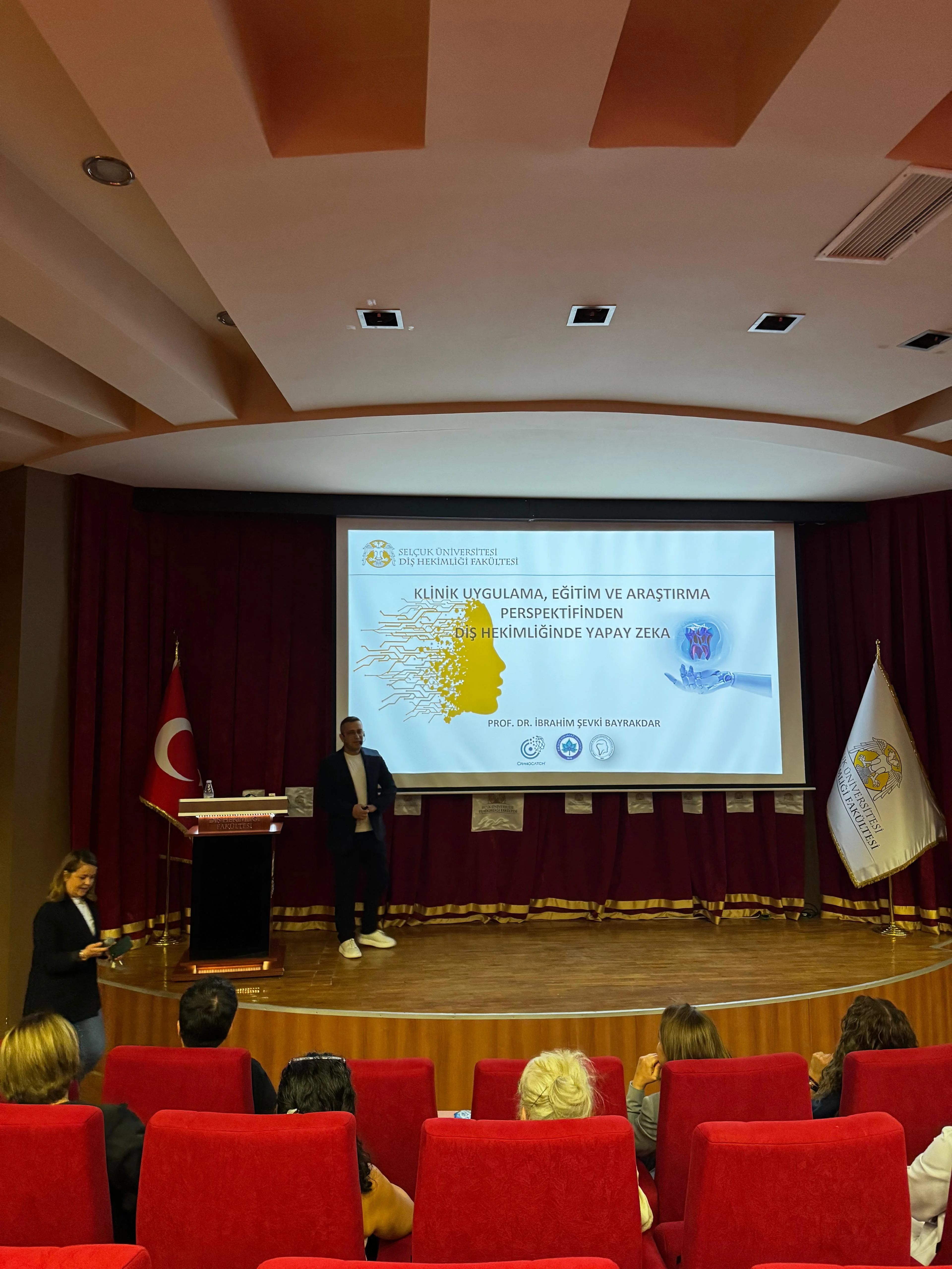 KLİNİK UYGULAMA, EĞİTİM VE ARAŞTIRMA PERSPEKTİFİNDEN DİŞ HEKİMLİĞİNDE YAPAY ZEKA