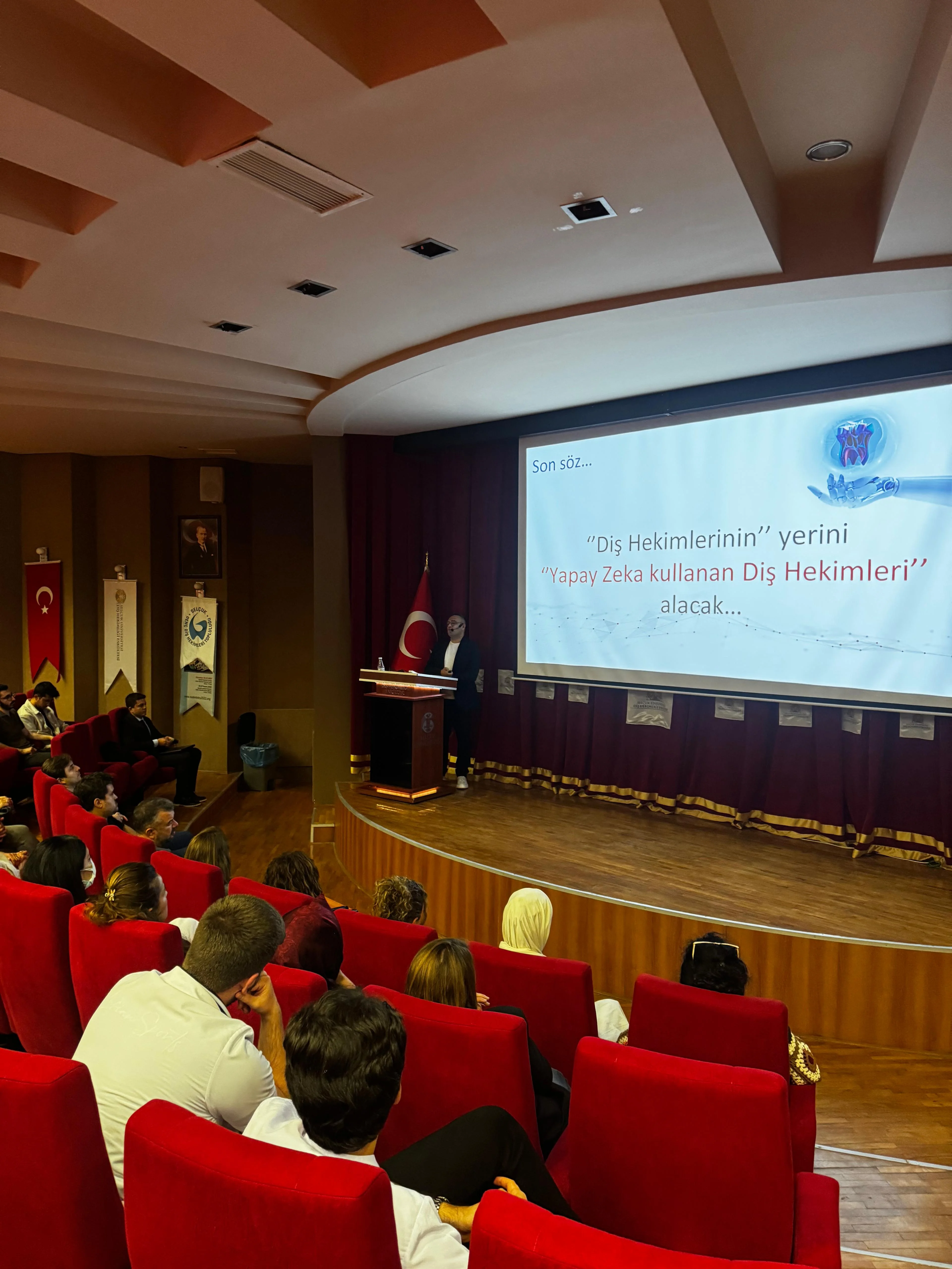 KLİNİK UYGULAMA, EĞİTİM VE ARAŞTIRMA PERSPEKTİFİNDEN DİŞ HEKİMLİĞİNDE YAPAY ZEKA
