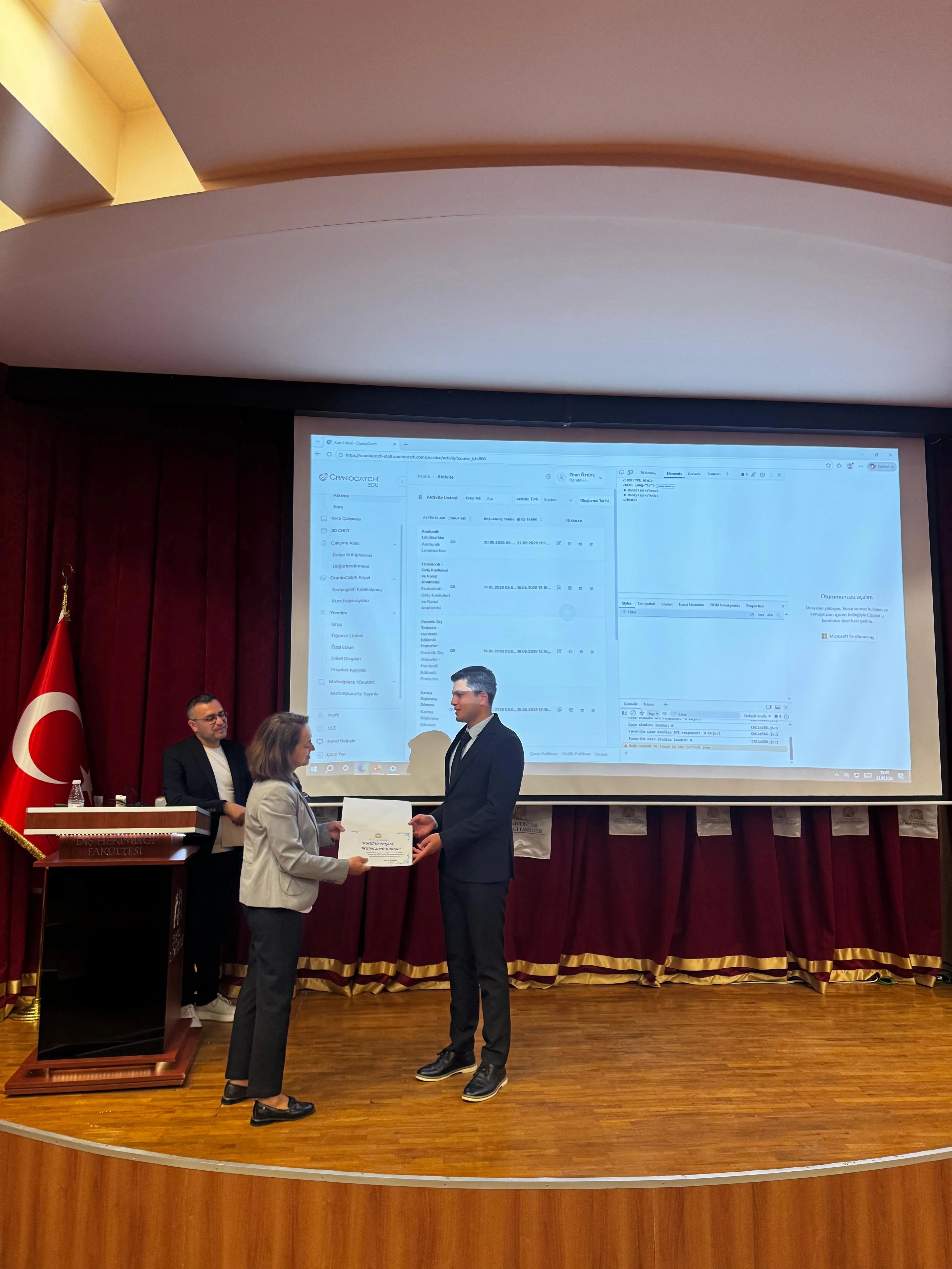 KLİNİK UYGULAMA, EĞİTİM VE ARAŞTIRMA PERSPEKTİFİNDEN DİŞ HEKİMLİĞİNDE YAPAY ZEKA