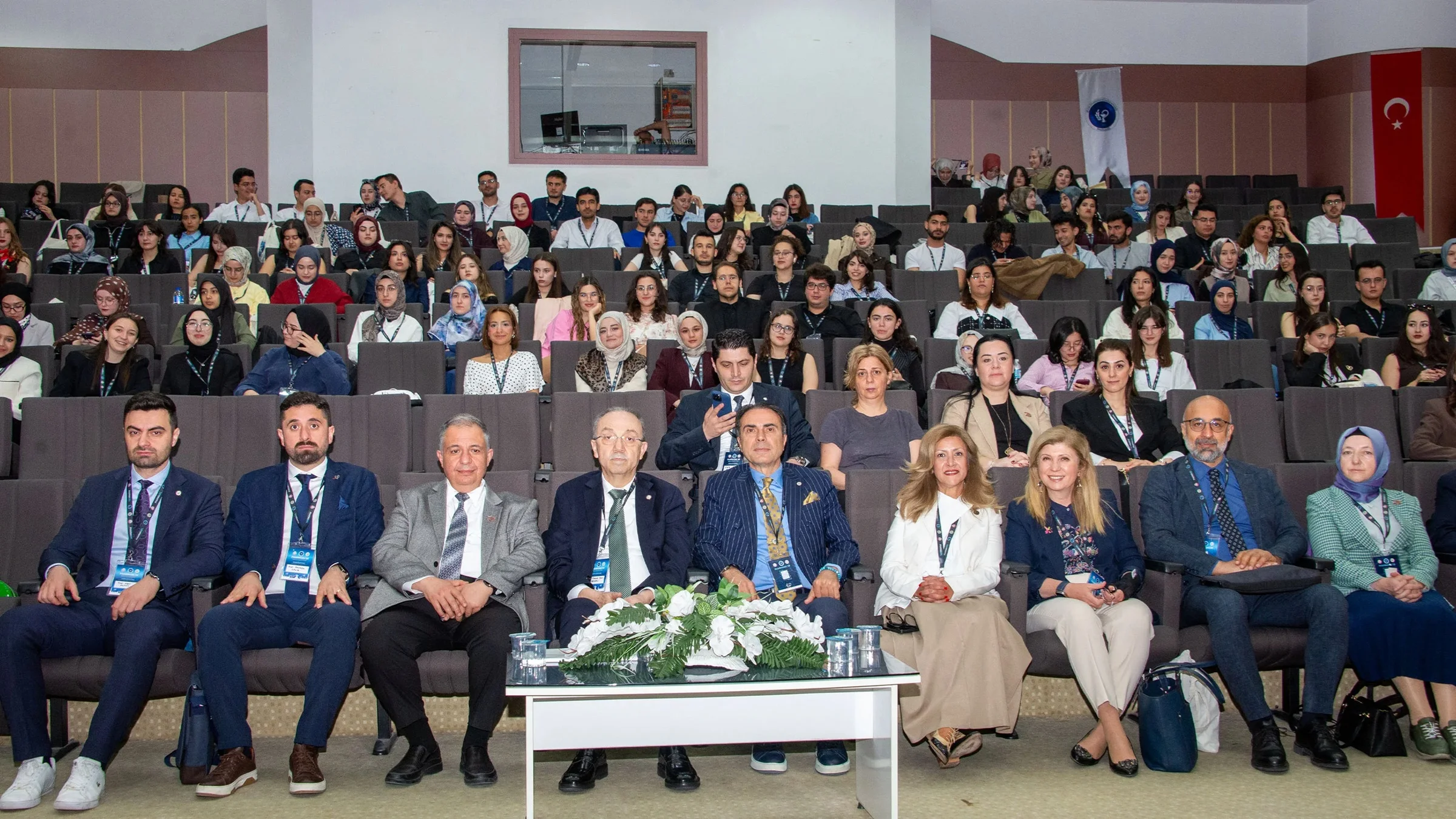 Fakültemizde eczacılığın geleceği konuşuldu
