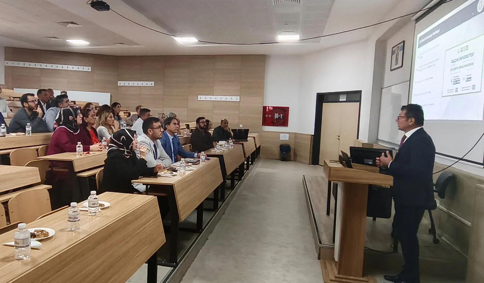 Fakültemizde 2026-2027 Eğitim-Öğretim Yılı Akademik Kurul Toplantısı