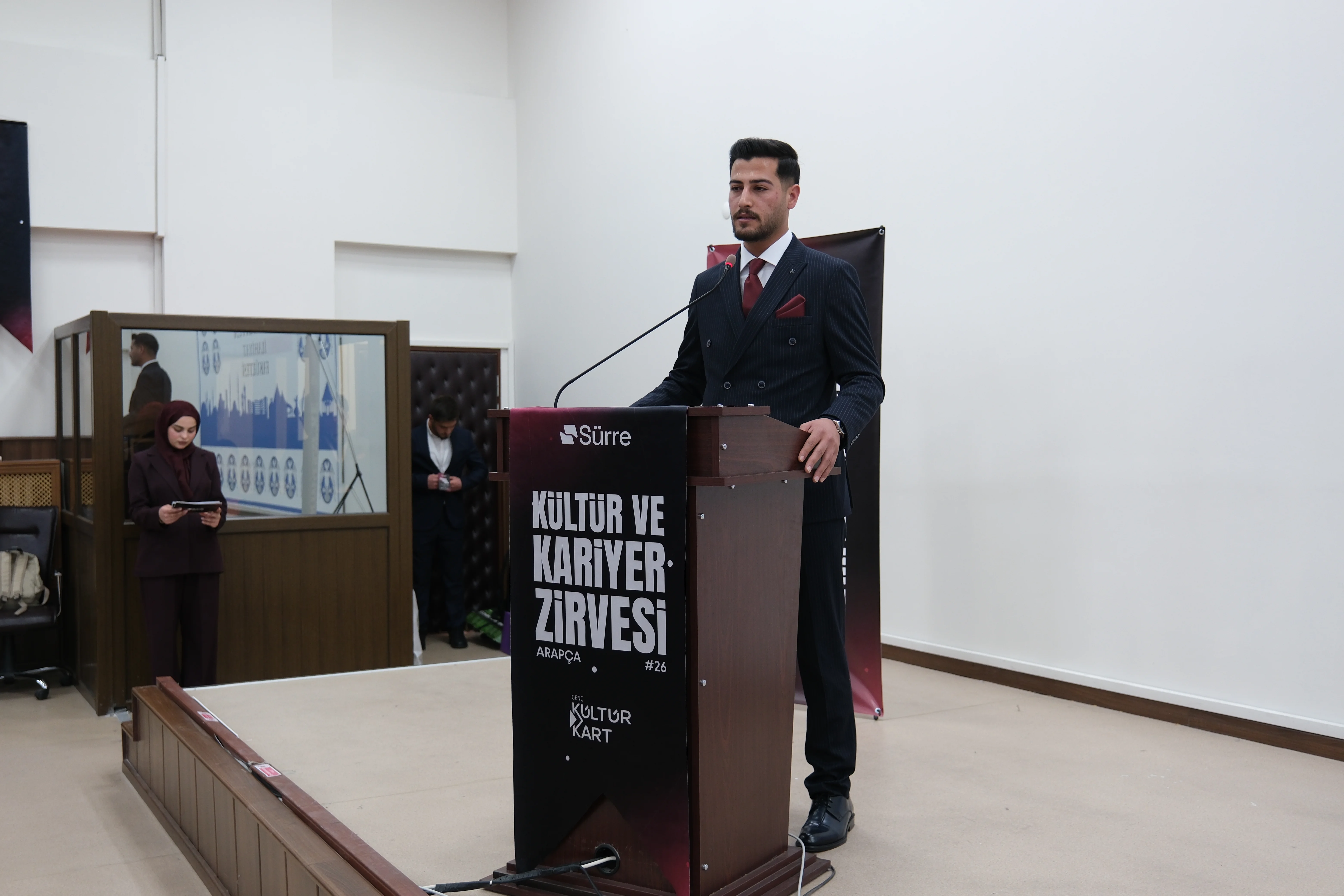 Selçuk Üniversitesinde Arapça Kültür ve Kariyer Zirvesi düzenlendi