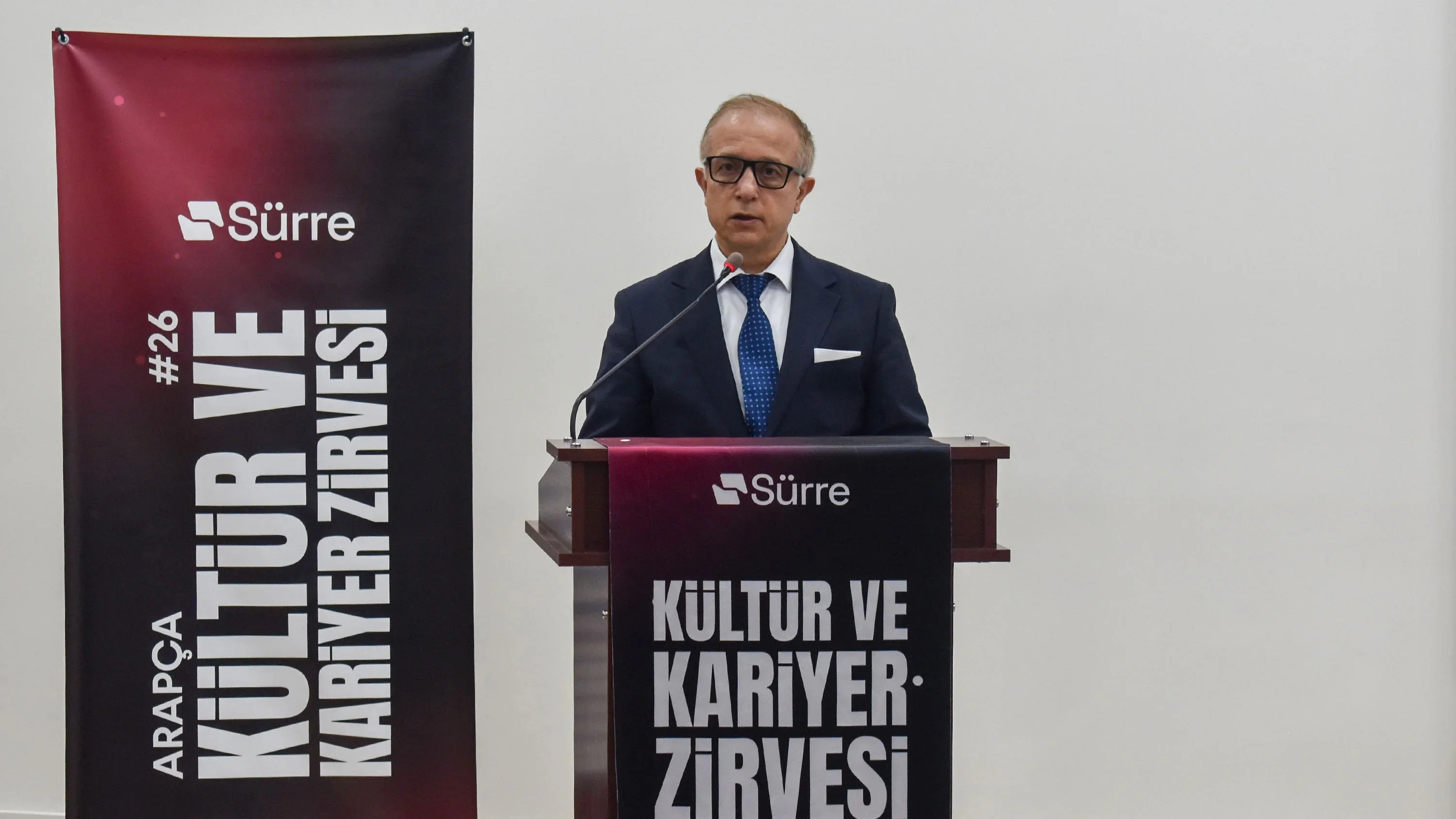 Selçuk Üniversitesinde Arapça Kültür ve Kariyer Zirvesi düzenlendi