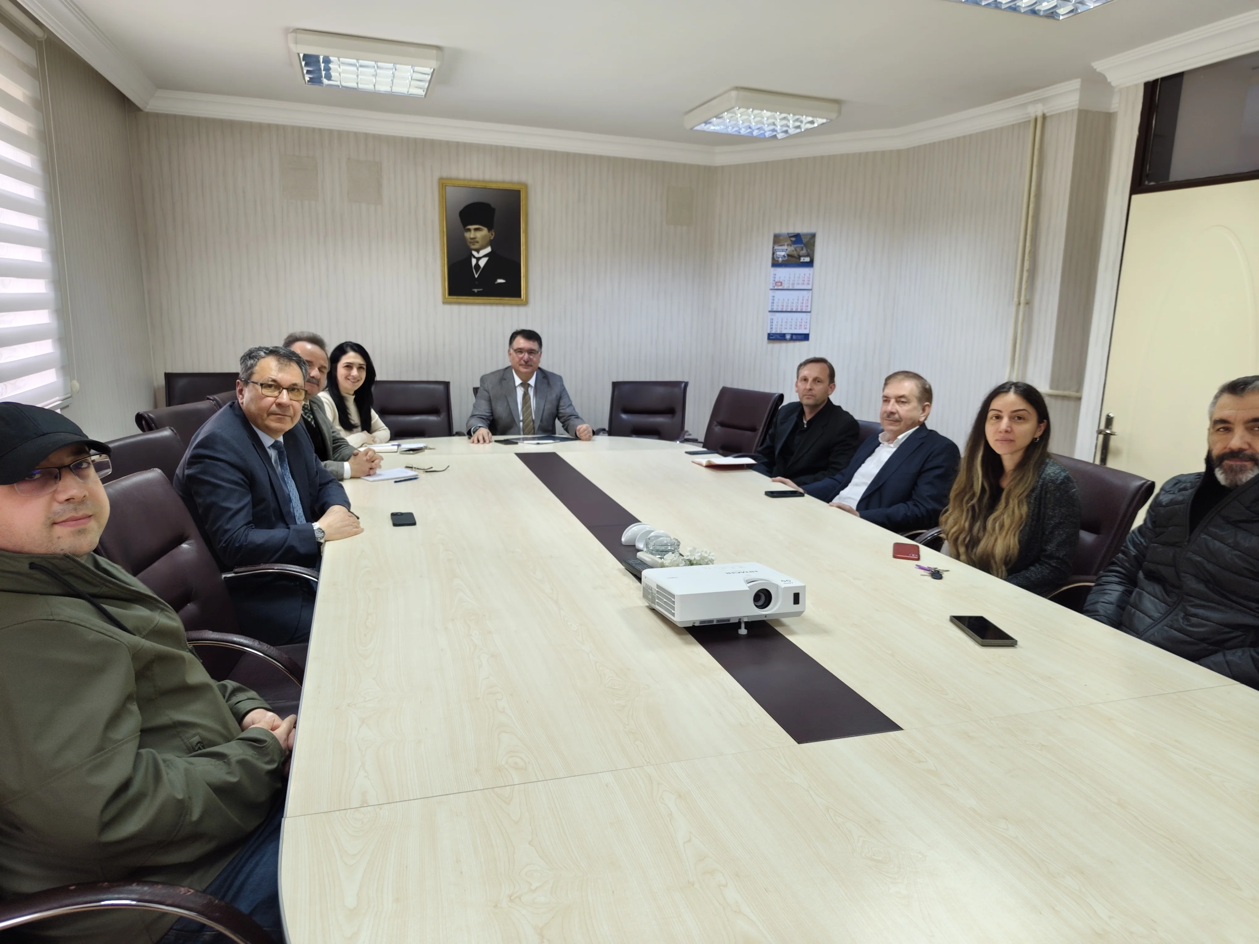 Fars Dili ve Edebiyatı Bölümü Akademisyenleri ARDEK ile Araştırma Süreçlerini Değerlendiriyor