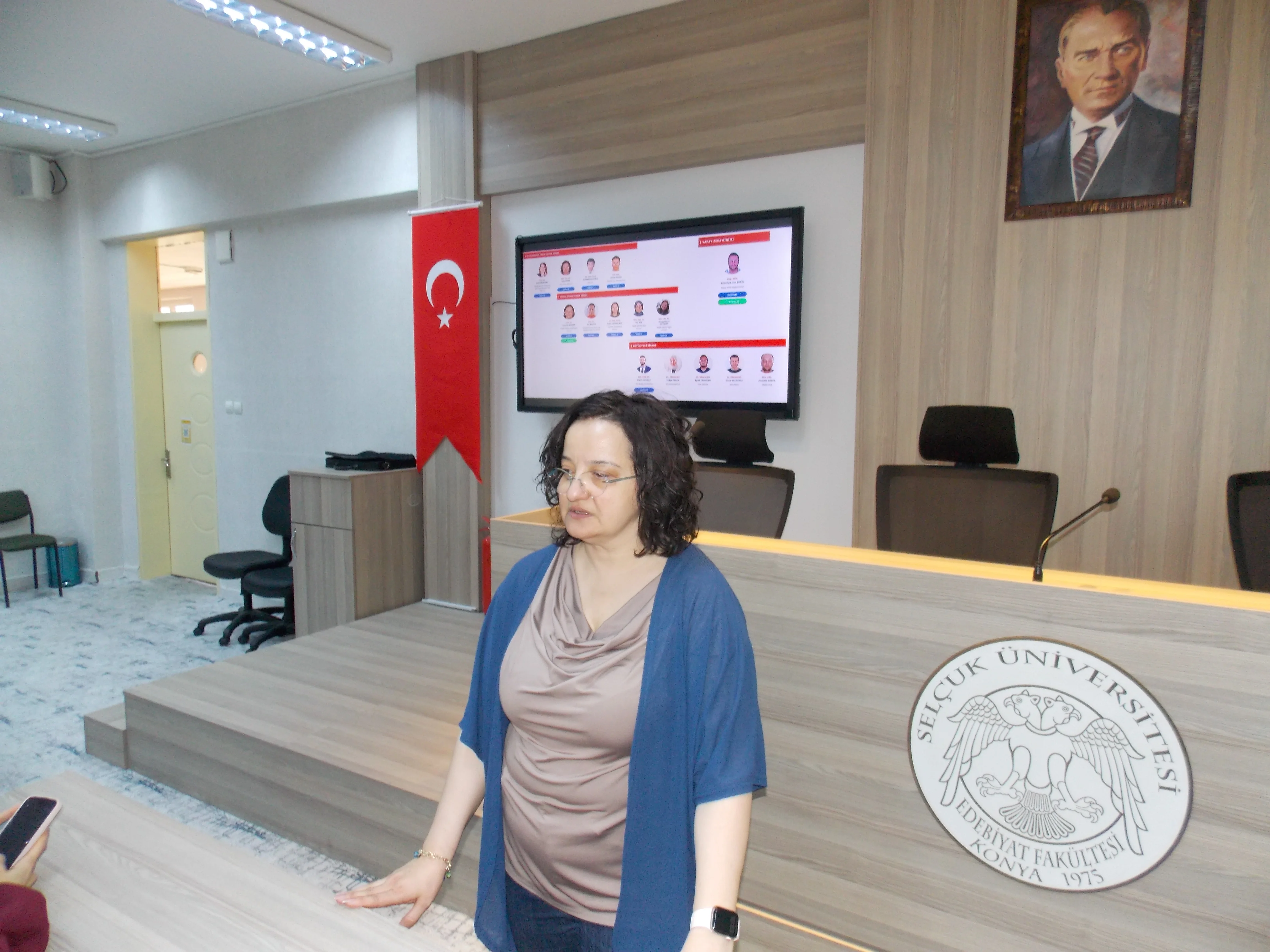 Selçuk Üniversitesi Edebiyat Fakültesi’nde TÜSEB Projeleri Bilgilendirme Toplantısı Düzenlendi
