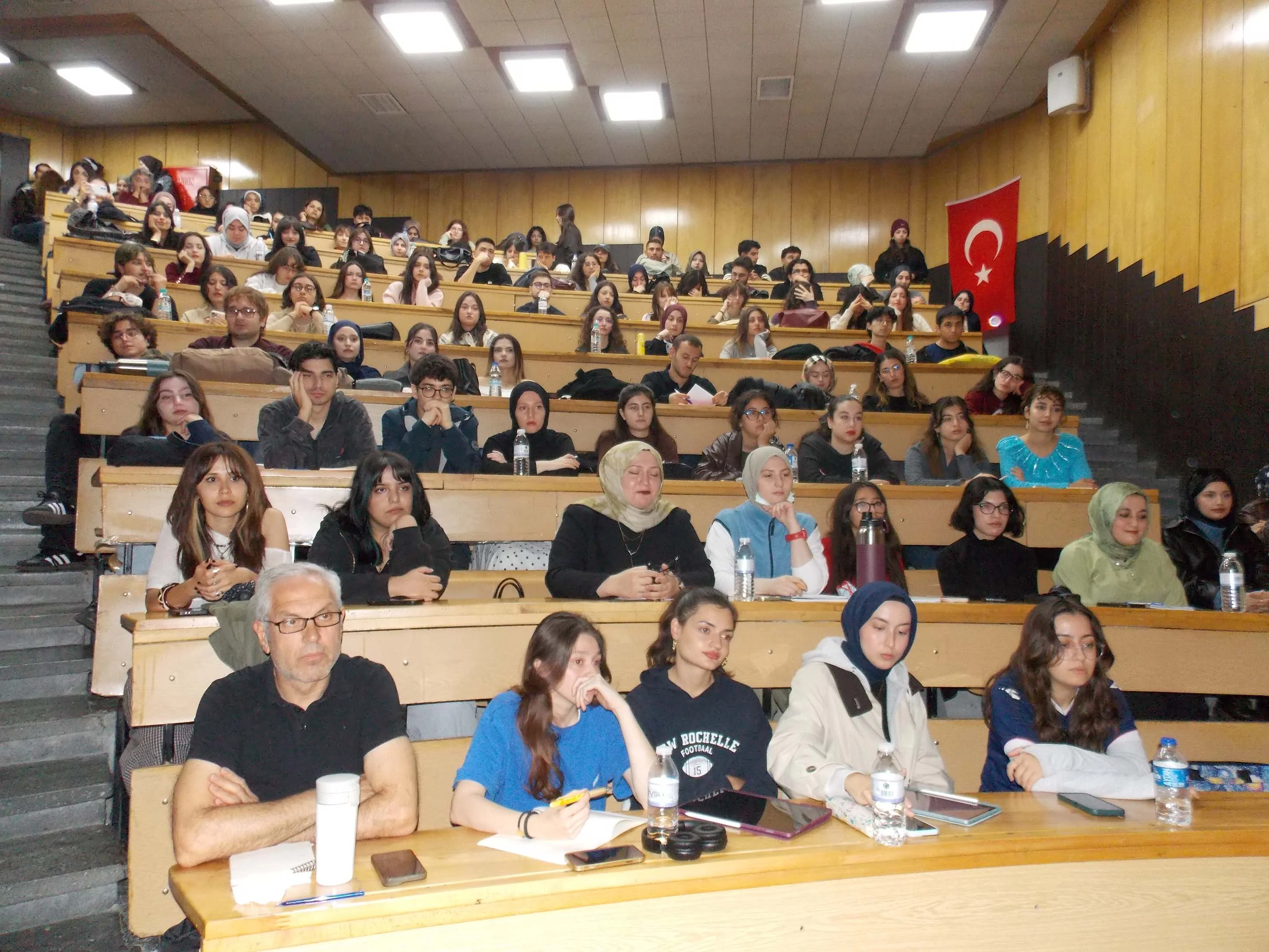 Selçuk Üniversitesi’nde Homeros ve Christopher Nolan’ın Edebiyat Dünyası Ele Alındı