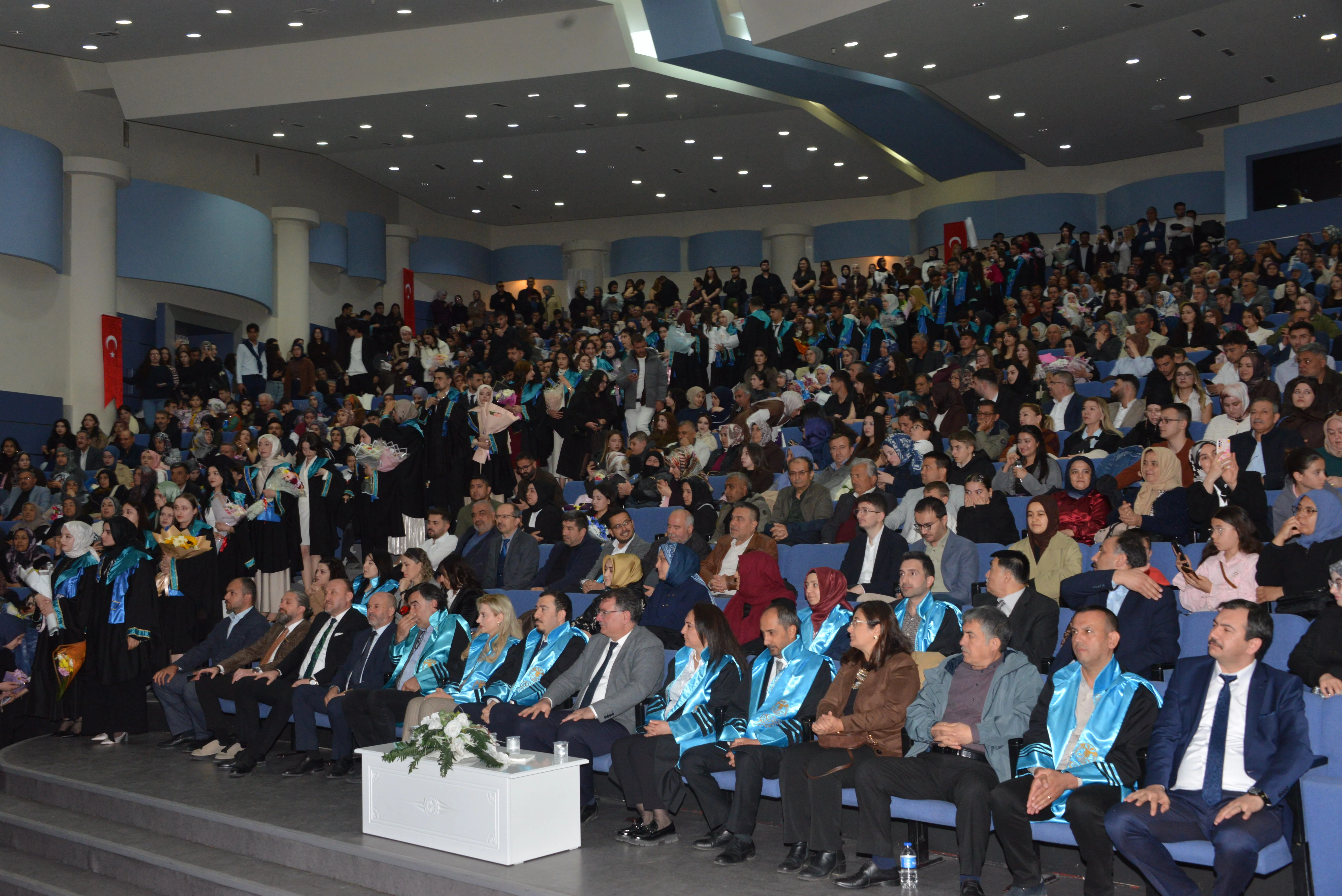 Fakültemiz 2025-2026 Eğitim Öğretim Yılı Mezuniyet Töreni Gerçekleştirildi