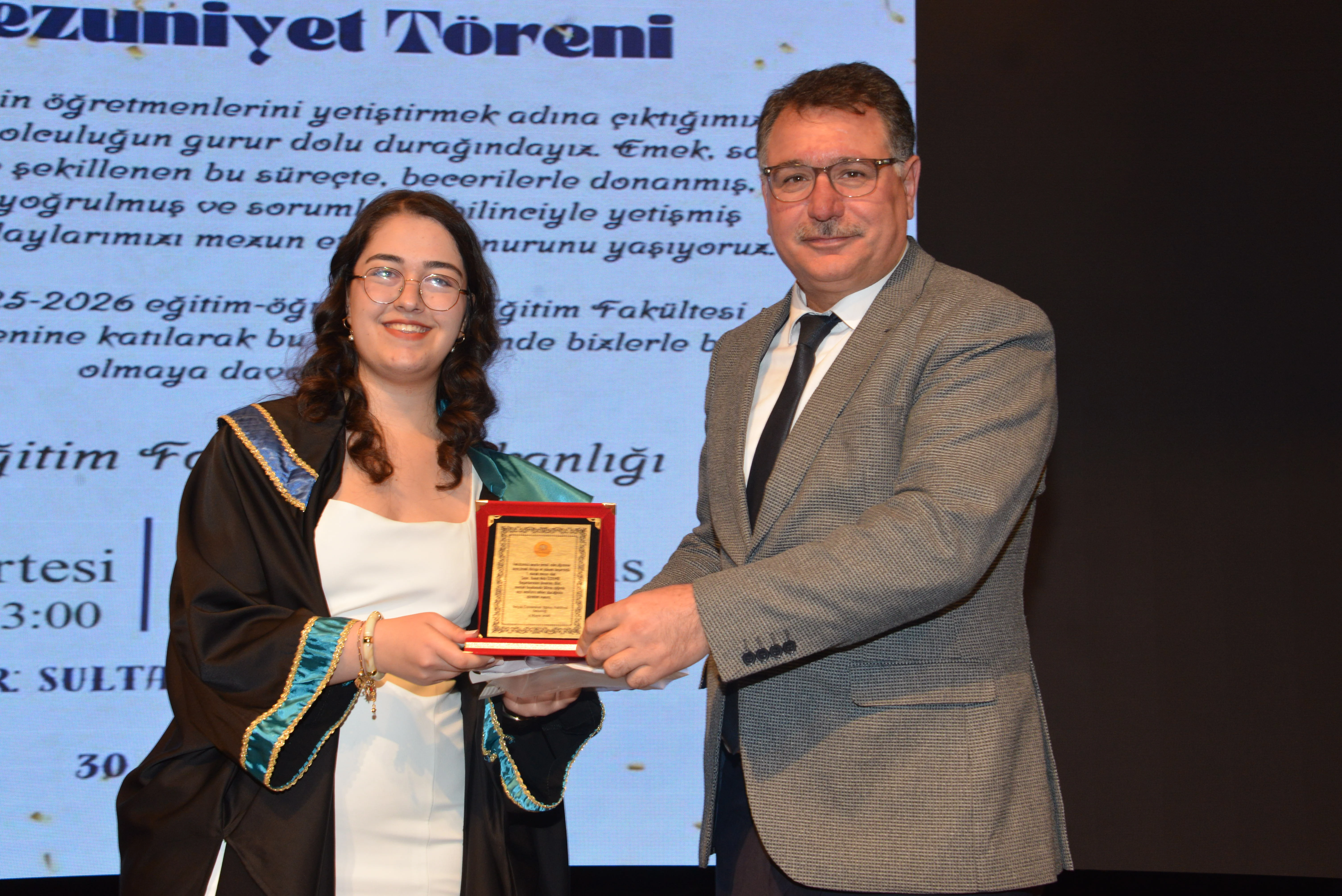 Fakültemiz 2025-2026 Eğitim Öğretim Yılı Mezuniyet Töreni Gerçekleştirildi