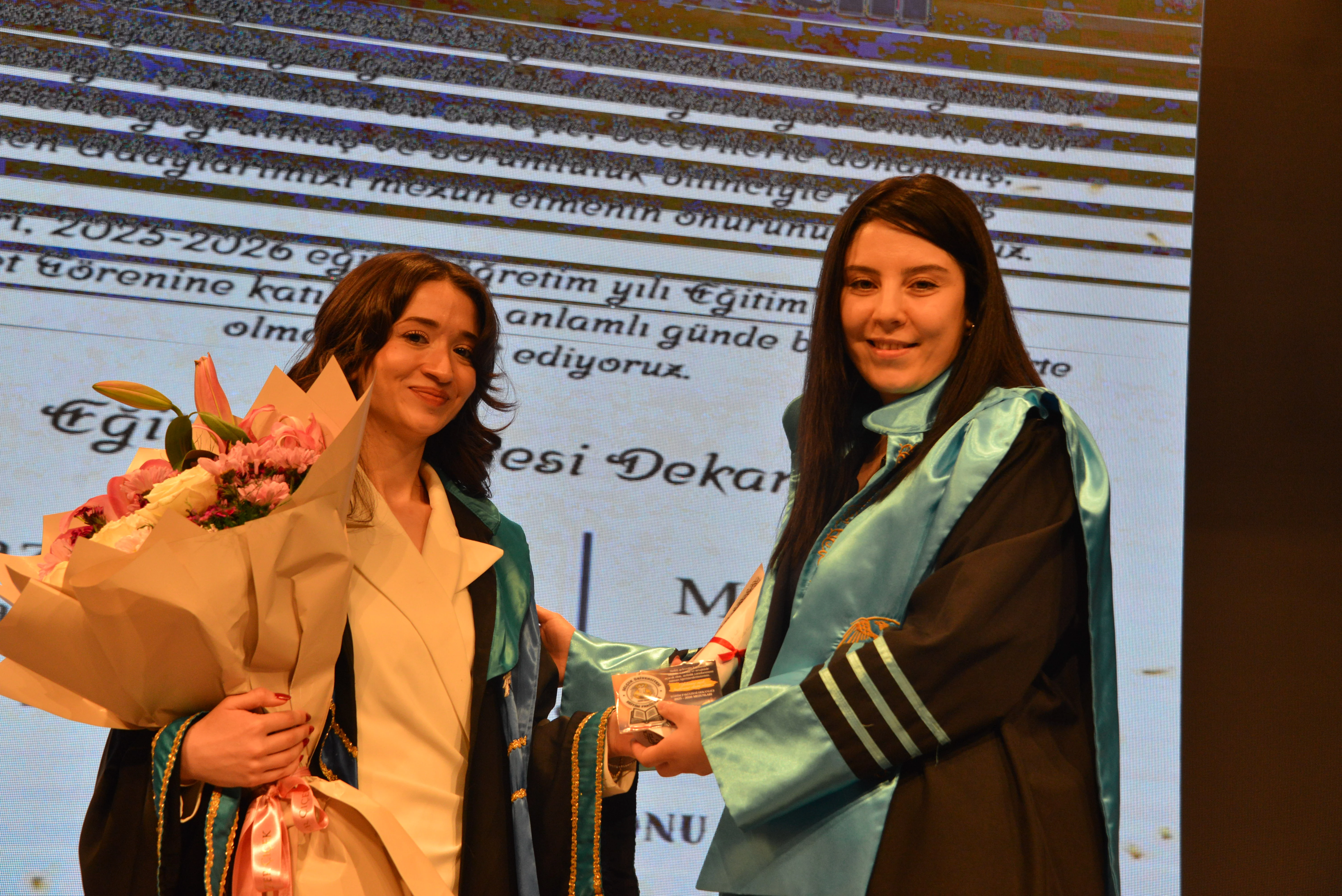 Fakültemiz 2025-2026 Eğitim Öğretim Yılı Mezuniyet Töreni Gerçekleştirildi