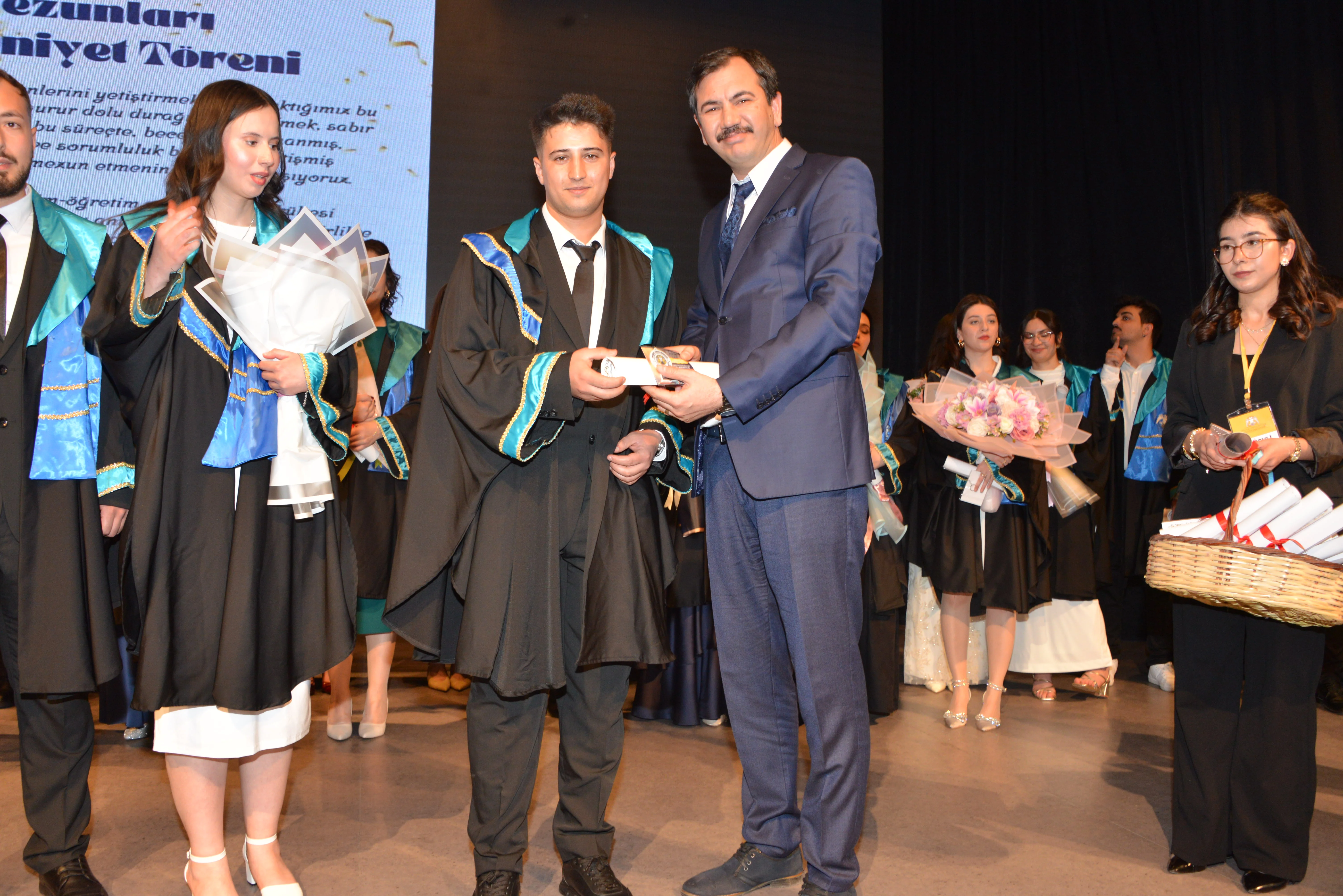 Fakültemiz 2025-2026 Eğitim Öğretim Yılı Mezuniyet Töreni Gerçekleştirildi