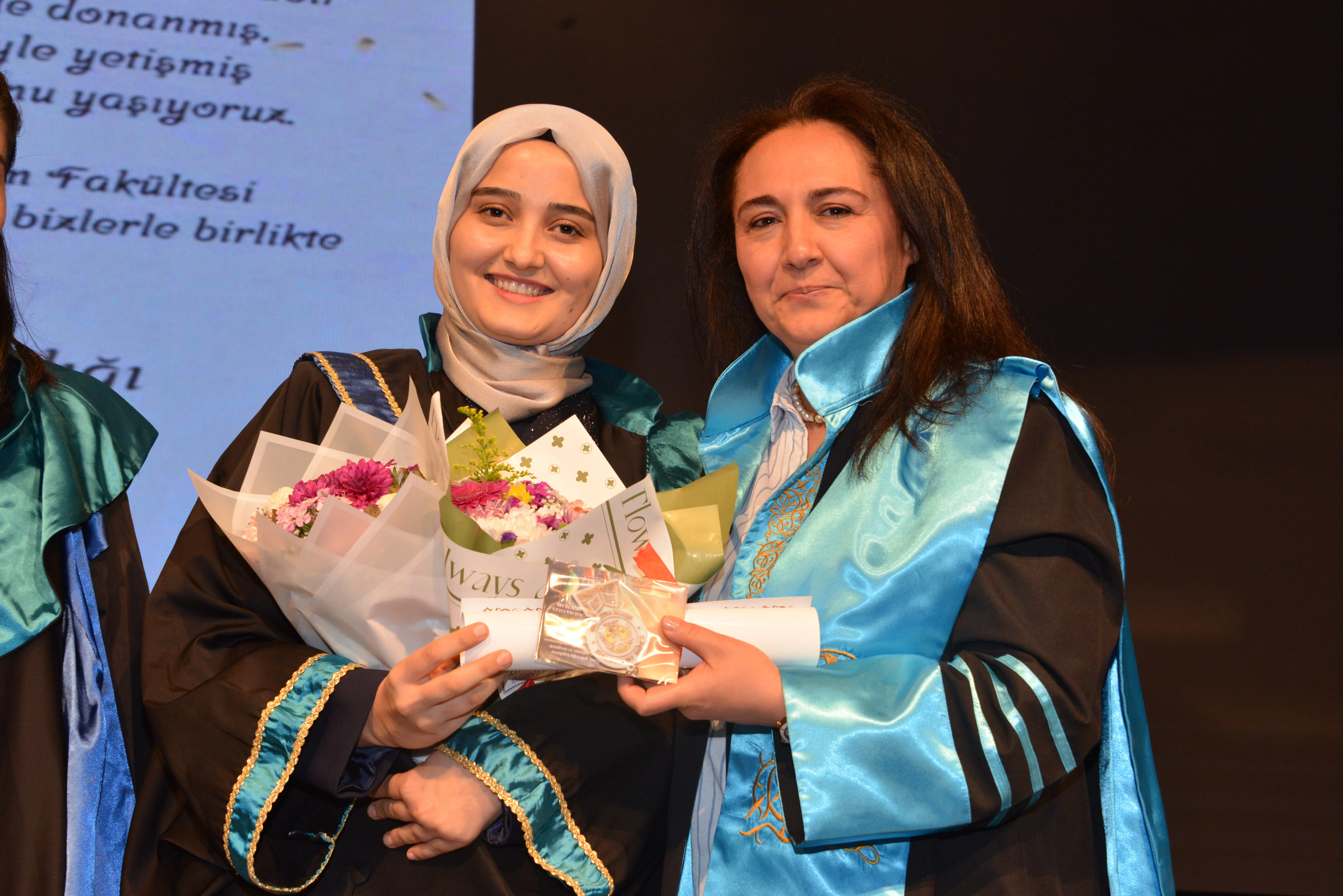 Fakültemiz 2025-2026 Eğitim Öğretim Yılı Mezuniyet Töreni Gerçekleştirildi