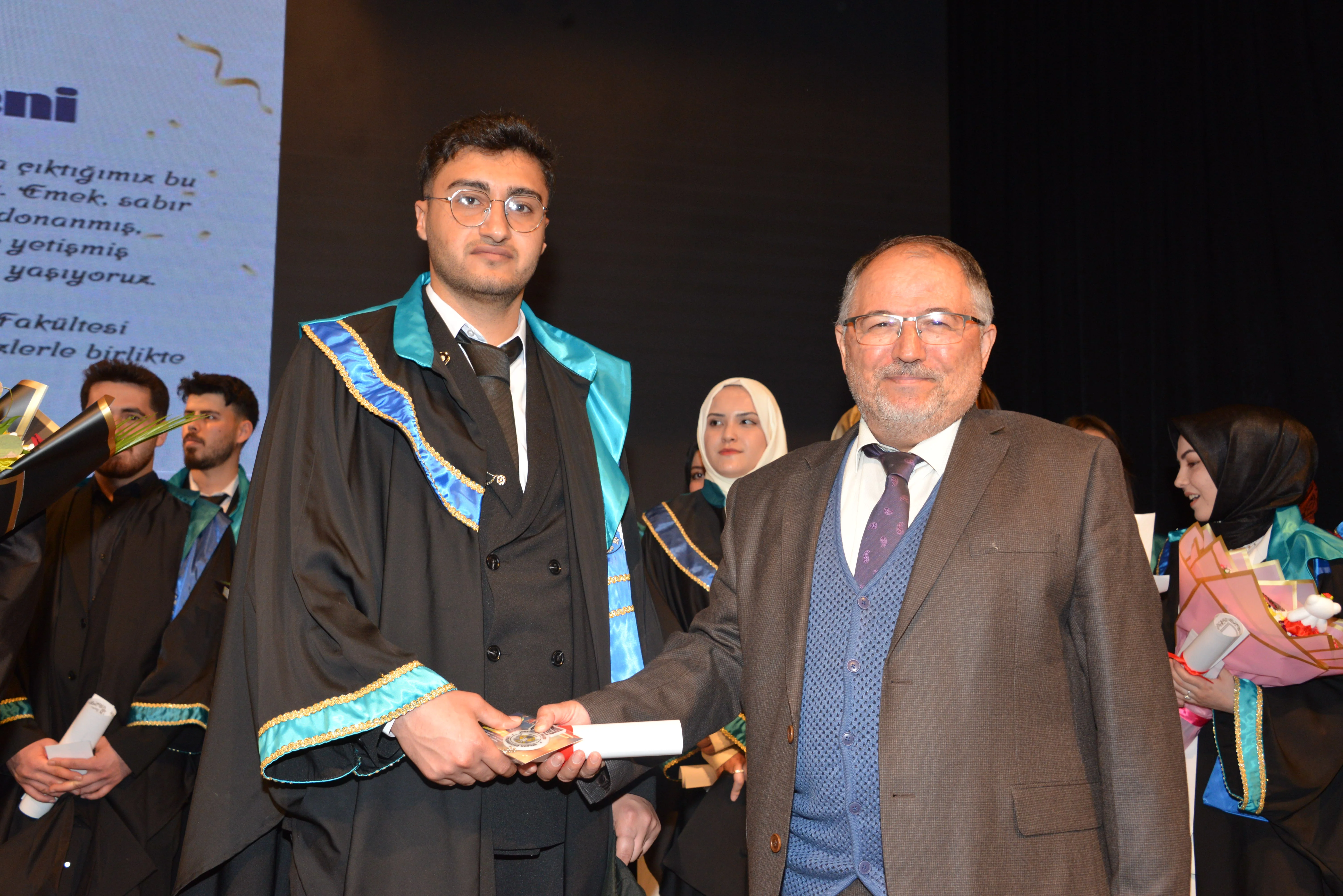 Fakültemiz 2025-2026 Eğitim Öğretim Yılı Mezuniyet Töreni Gerçekleştirildi