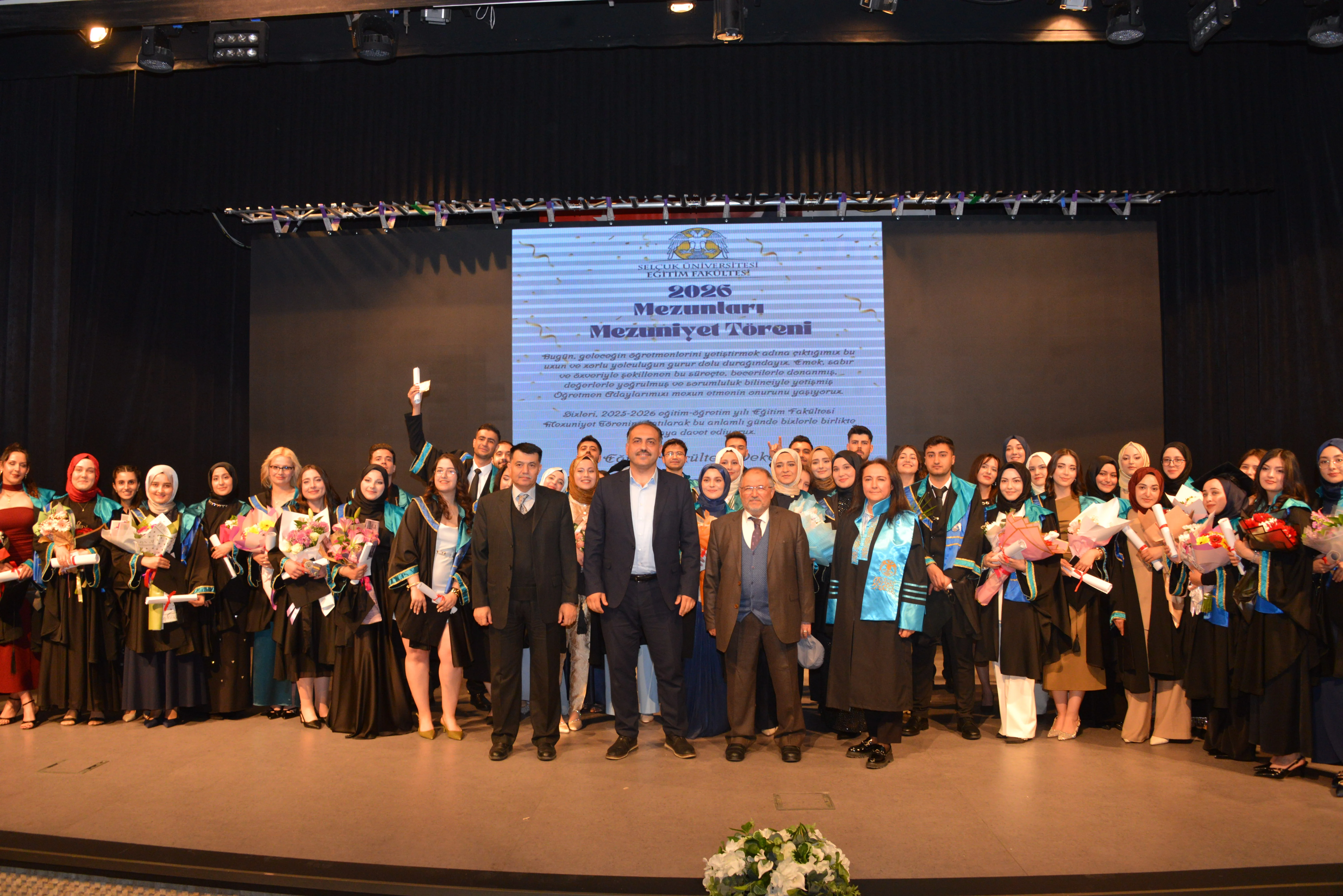 Fakültemiz 2025-2026 Eğitim Öğretim Yılı Mezuniyet Töreni Gerçekleştirildi
